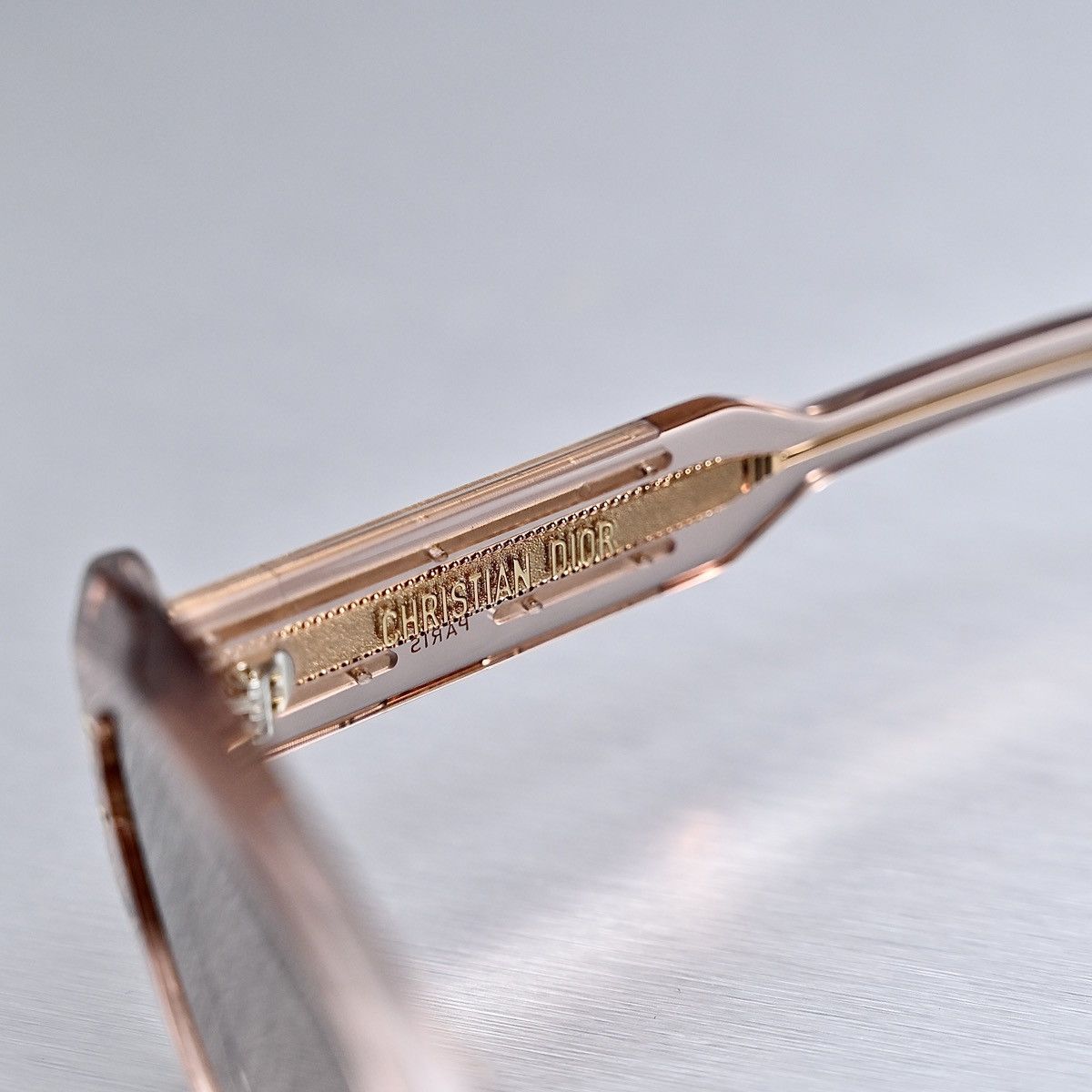 Dior DIORSIGNATURE B1U 40F1 SUNGLASSES Size ONE SIZE - 4 Thumbnail