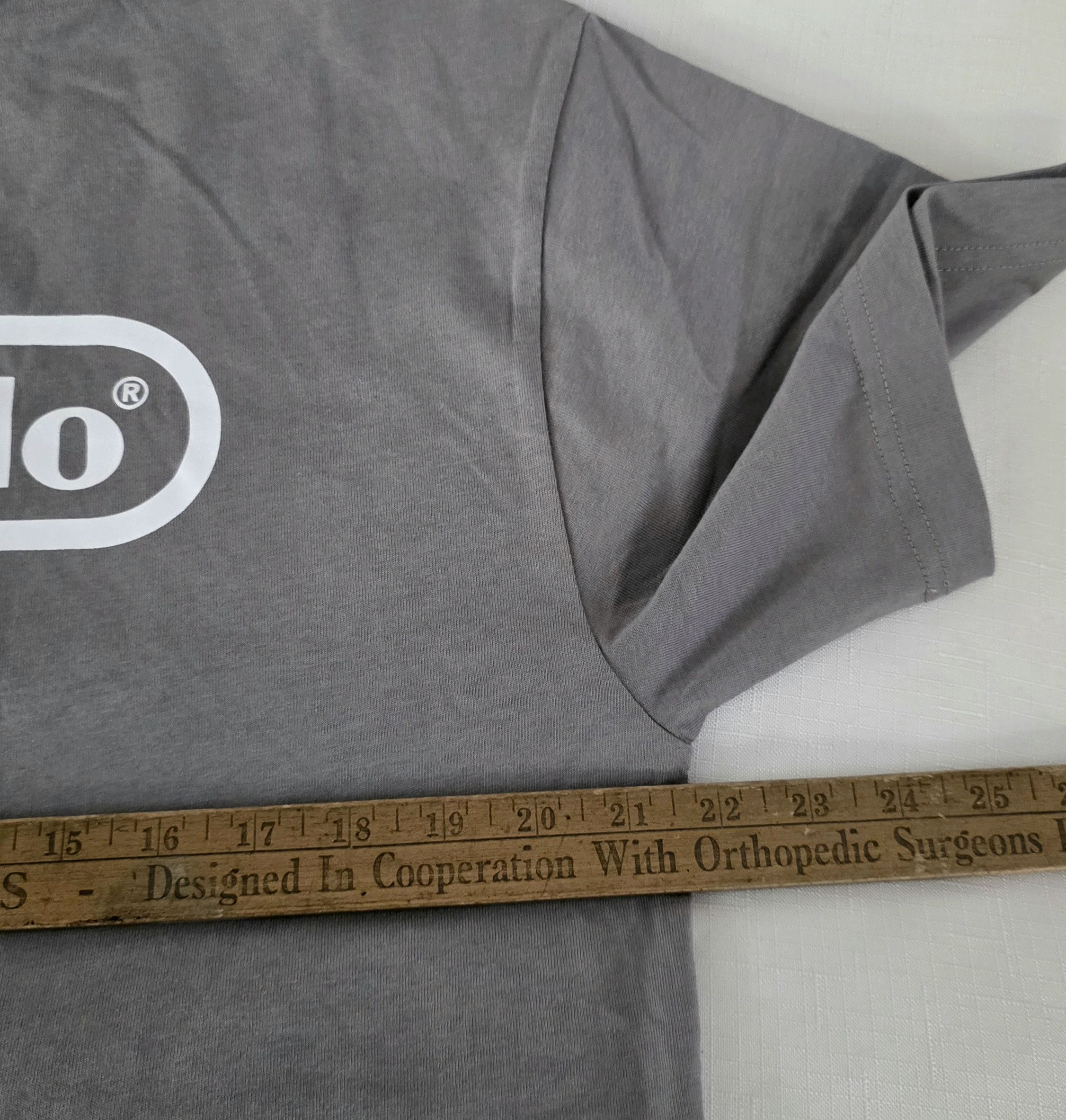 Nintendo Nintendo Official Logo Tokyo Japan Gray Tee Size Large Size US L / EU 52-54 / 3 - 6 Thumbnail