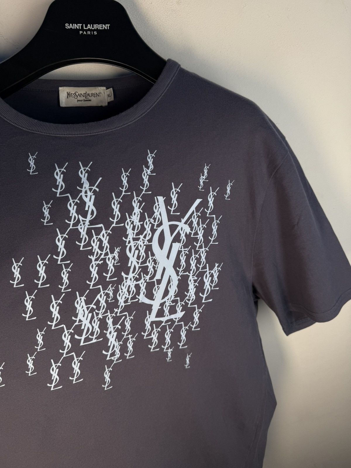 Yves Saint Laurent YSL T-shirt Big Logo Size US L / EU 52-54 / 3 - 11 Thumbnail