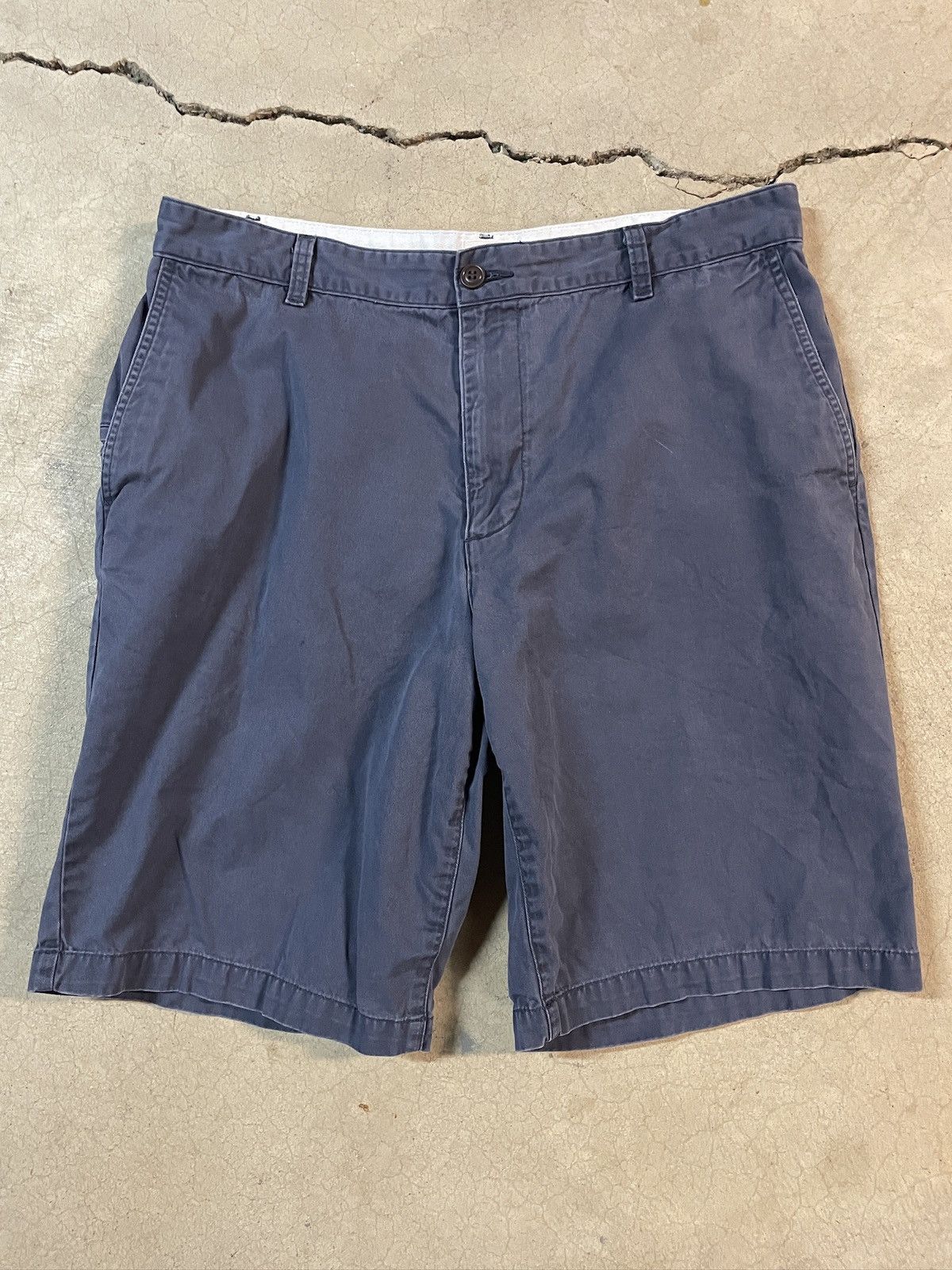 Dockers Vintage 00’s Dockers Chino Shorts Faded Navy Size 34 Size US 34 / EU 50 - 1 Thumbnail