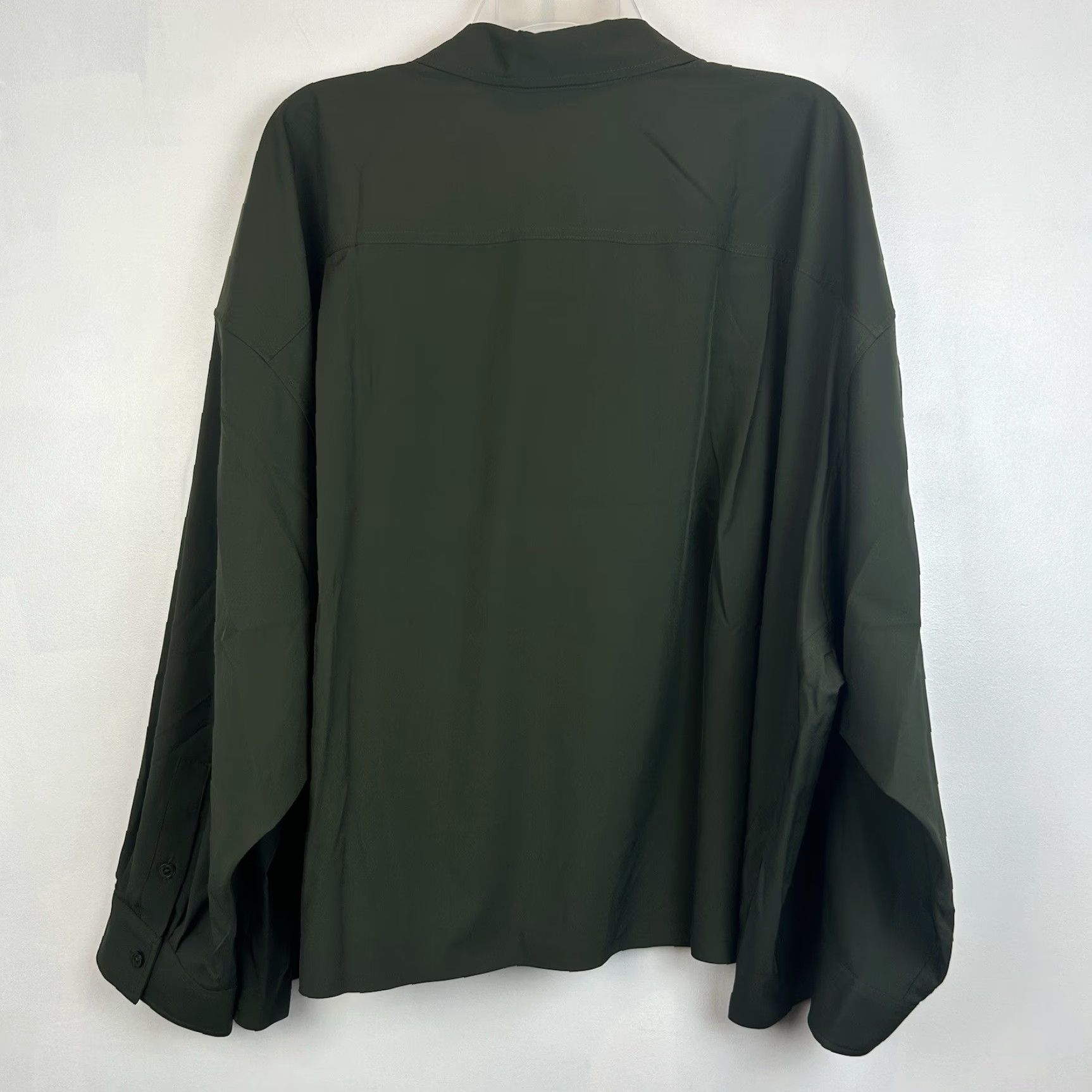 Athleta Athleta Button-Up Shirt Women 3X Green Plus Oversized Basic Office Workwear Casual Travel Modern Collar Long Sleeve Size XXL / US 16-18 / IT 52-54 - 2 Thumbnail