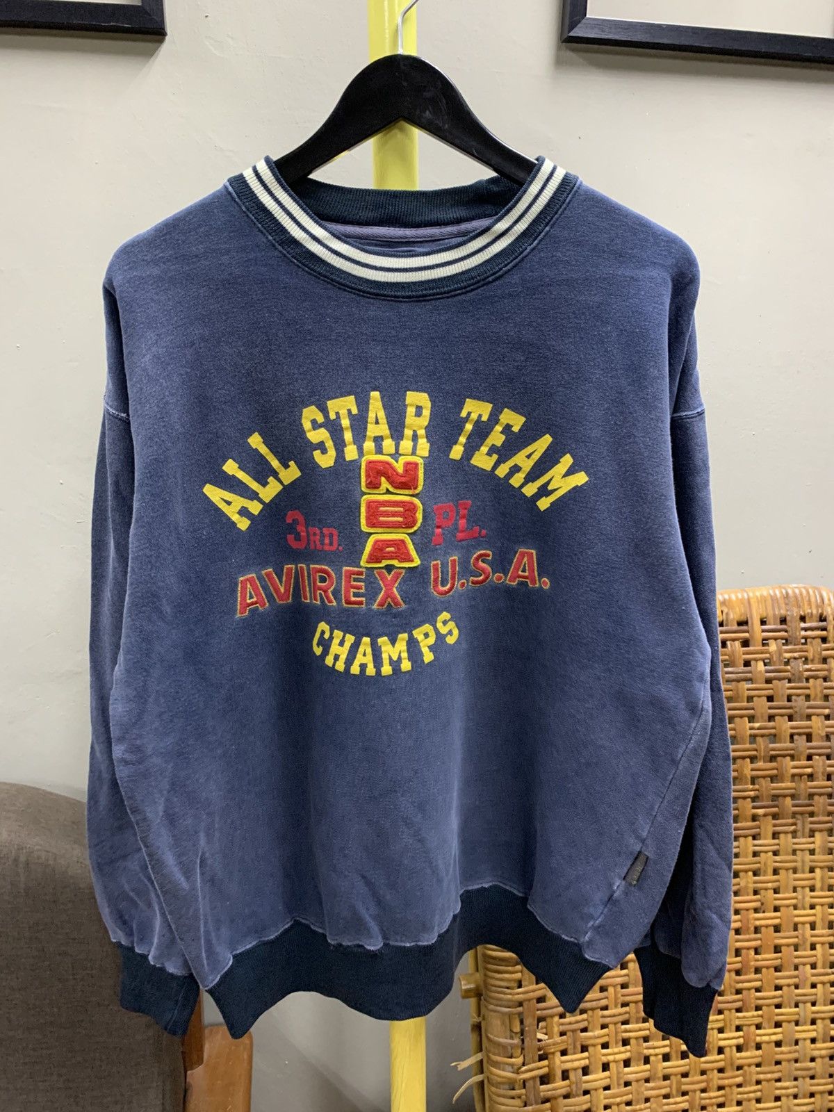 Avirex VINTAGE AVIREX ALL STAR TEAM NBA CHAMPS SWEATSHIRT Size US L / EU 52-54 / 3 - 1 Thumbnail
