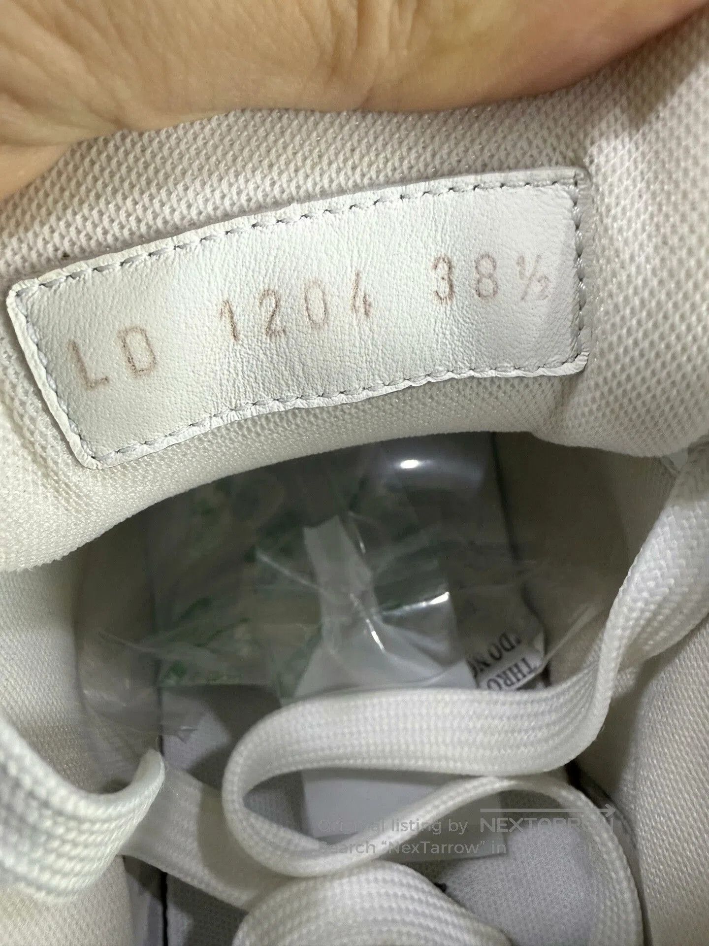 Louis Vuitton Louis Vuitton Black and White Trainers. Size US 7.5 / IT 37.5 - 5 Thumbnail