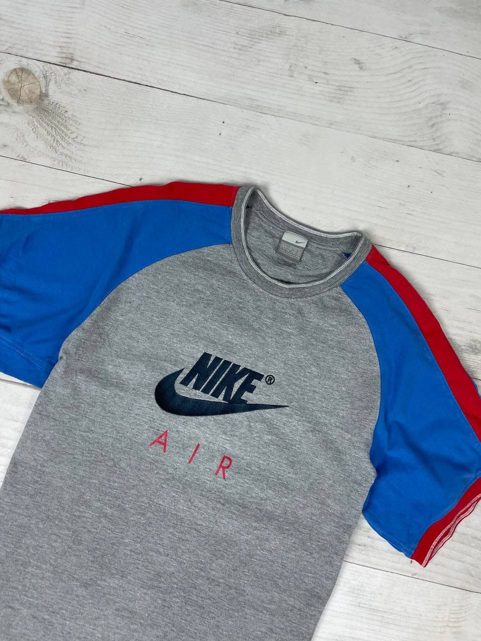 Nike Vintage Nike Air Big Logo Swoosh T-Shirt Size US L / EU 52-54 / 3 - 2 Thumbnail