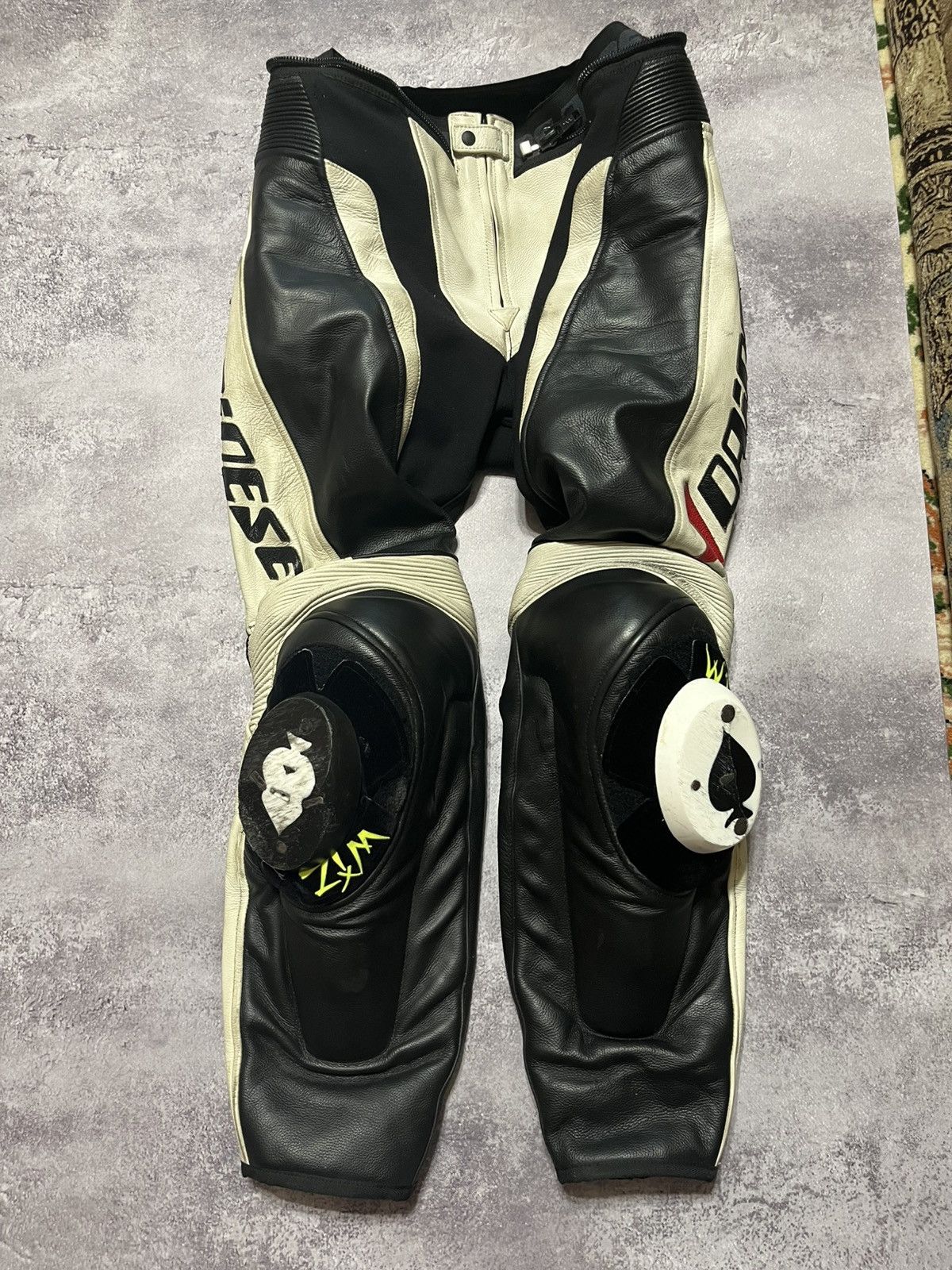Dainese Dainese Stripe EVO Black/White 2-piece suit Size US M / EU 48-50 / 2 - 15 Thumbnail