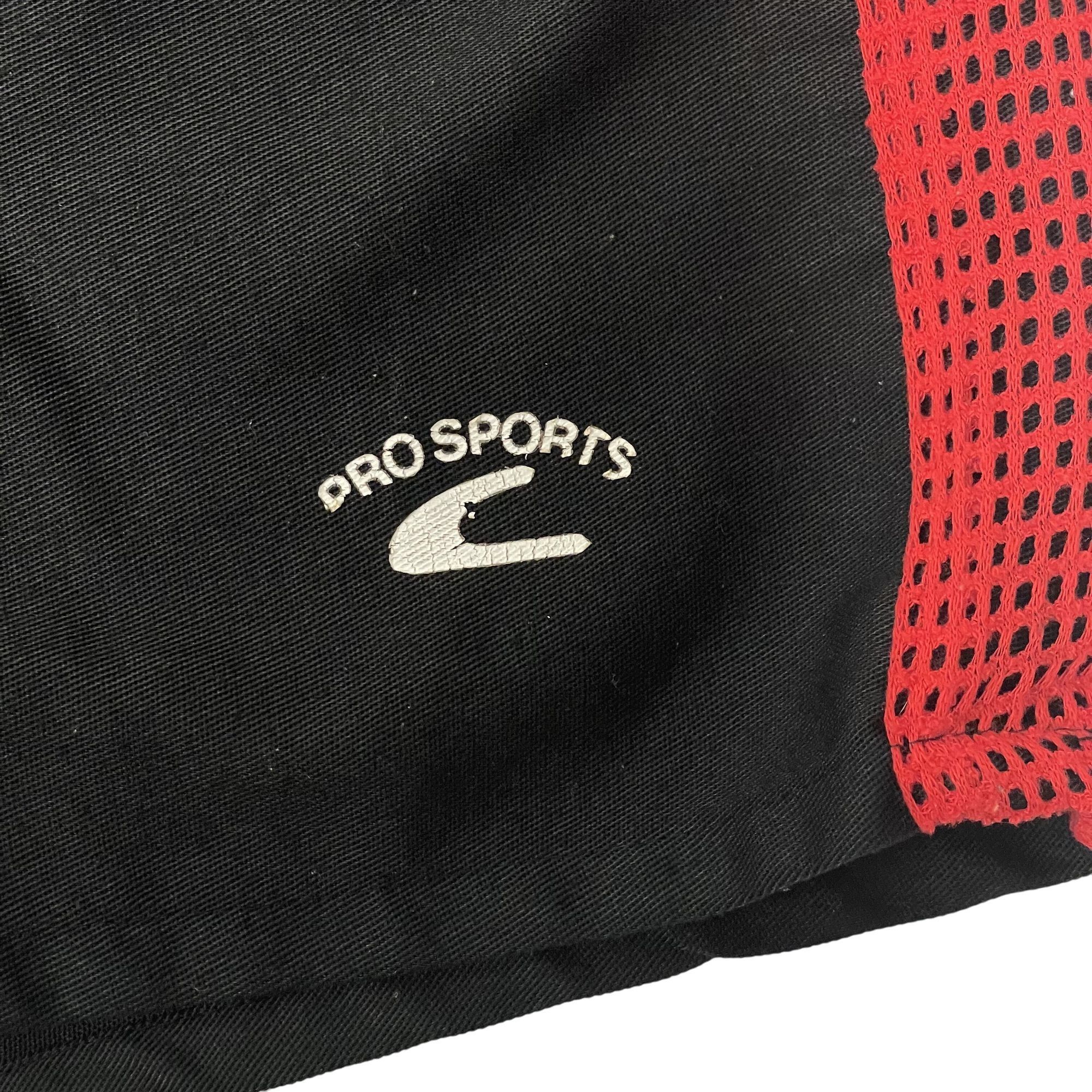 Other Vtg Pro Sports Black Red MESH NET Trim ATHLETIC Shorts Size US 32 / EU 48 - 3 Thumbnail