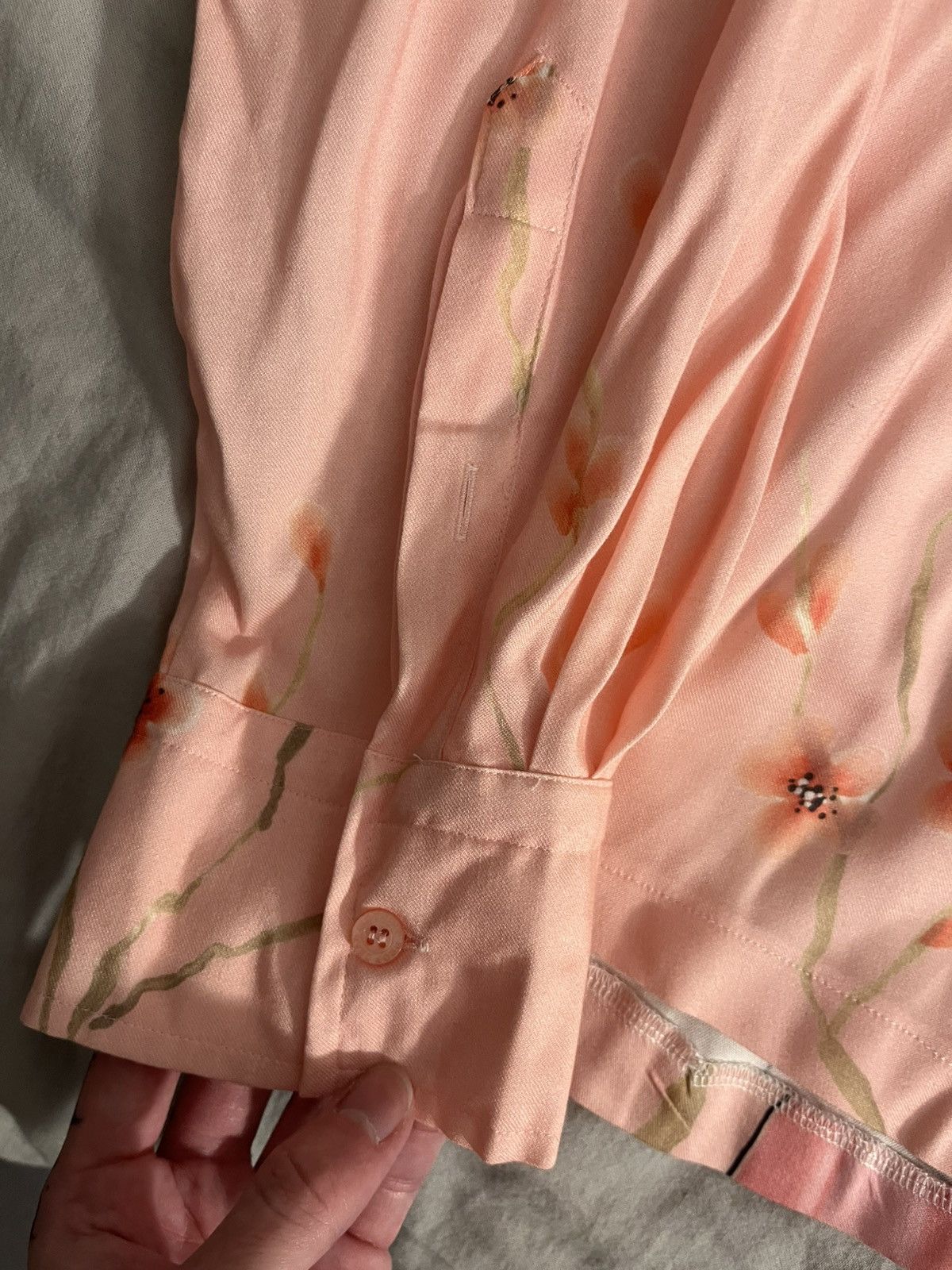 Drop Dead Clothing Drop dead anime girl button up pink Size US XL / EU 56 / 4 - 2 Thumbnail