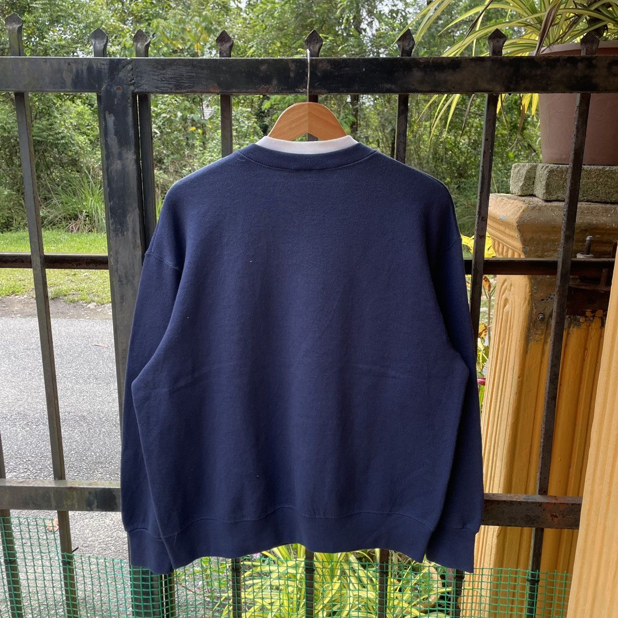 Fruit Of The Loom × Vintage 🔥Vintage Fruit Of The Loom Angel Sweatshirts Size US M / EU 48-50 / 2 - 2 Thumbnail