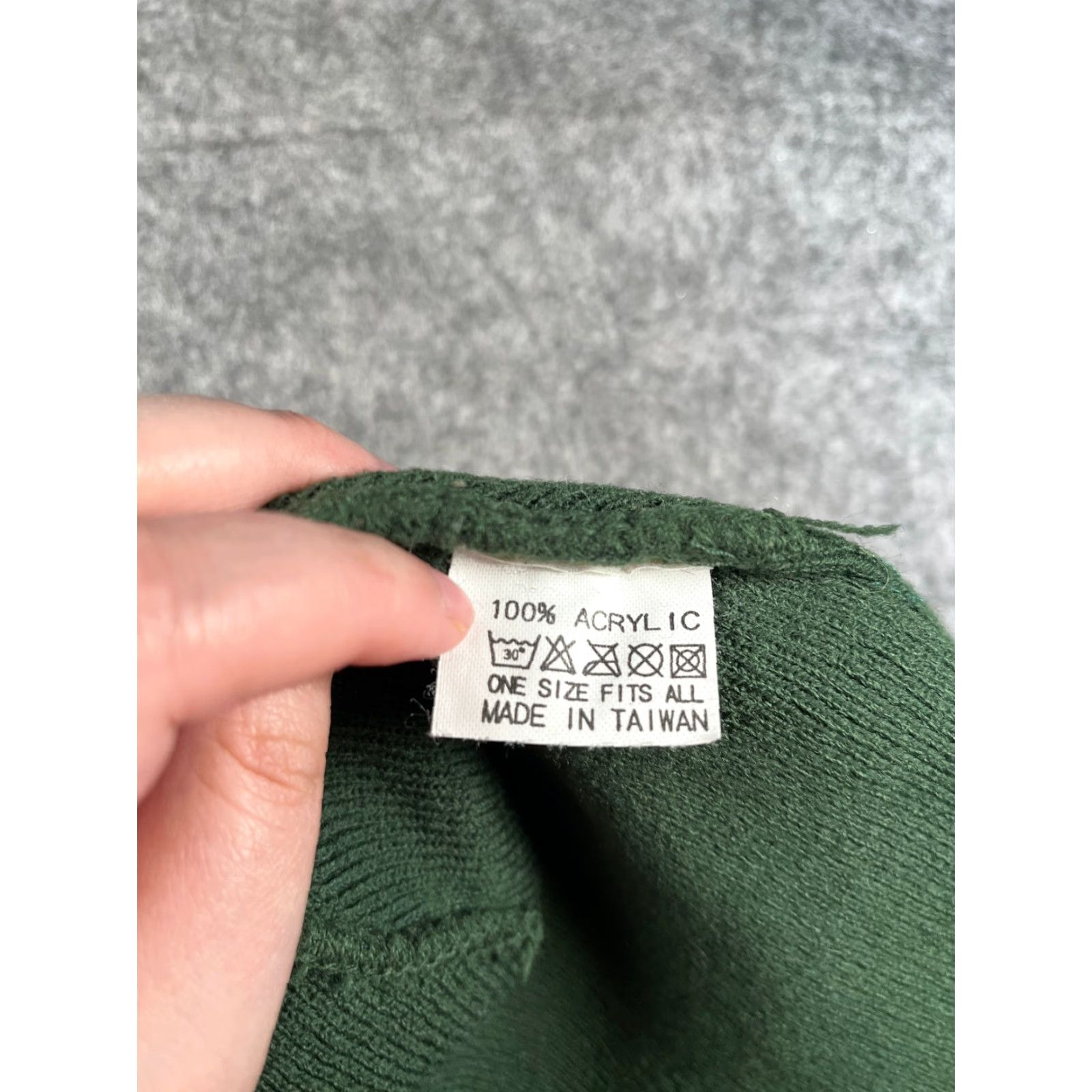 Vintage Great Wolf Lodge Beanie Adult One Size Green Knit Acrylic Size ONE SIZE - 7 Thumbnail