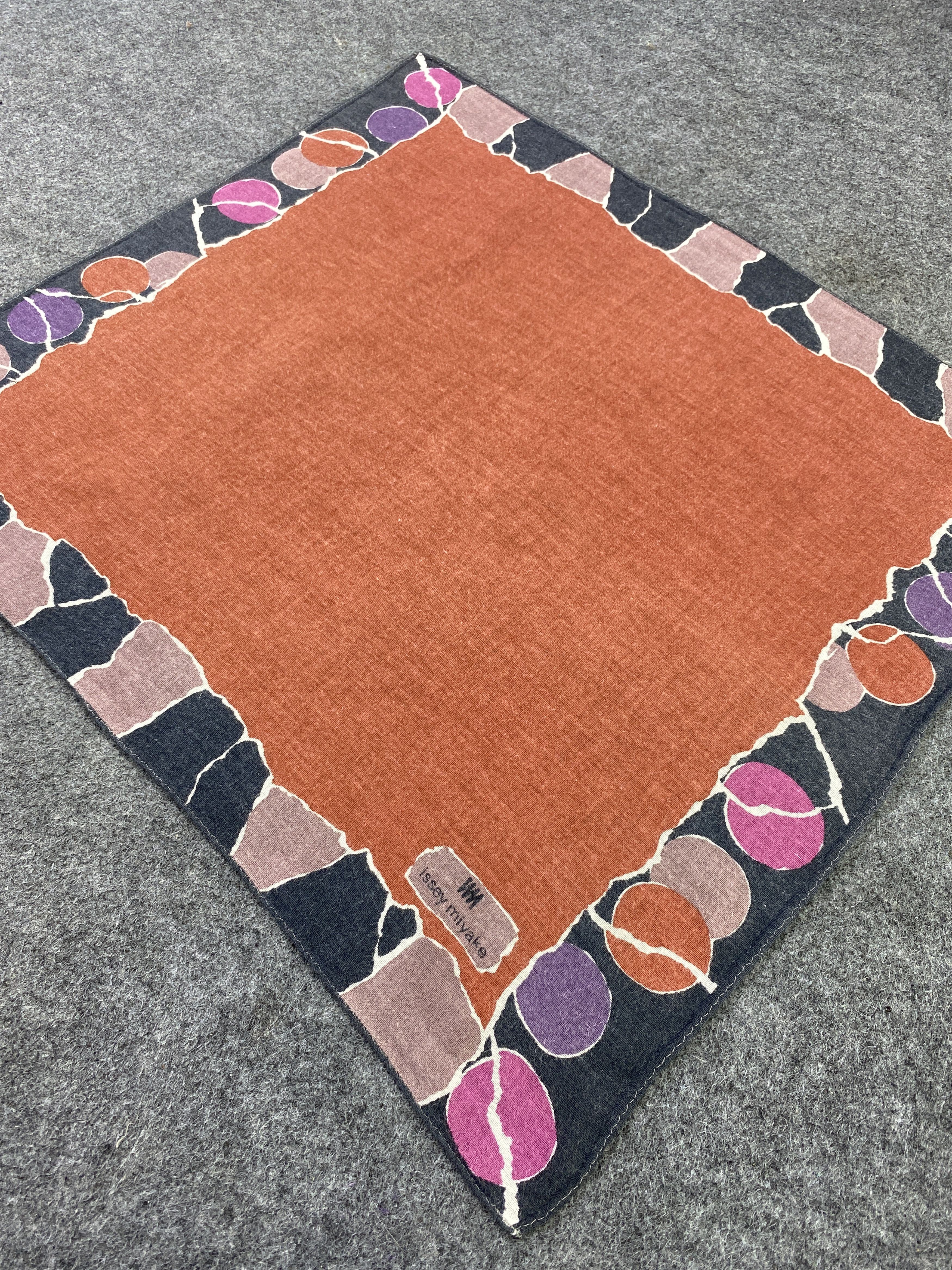 Issey Miyake Issey Miyake Handkerchief / Bandana / Neckerchief-B418 Size ONE SIZE - 4 Thumbnail