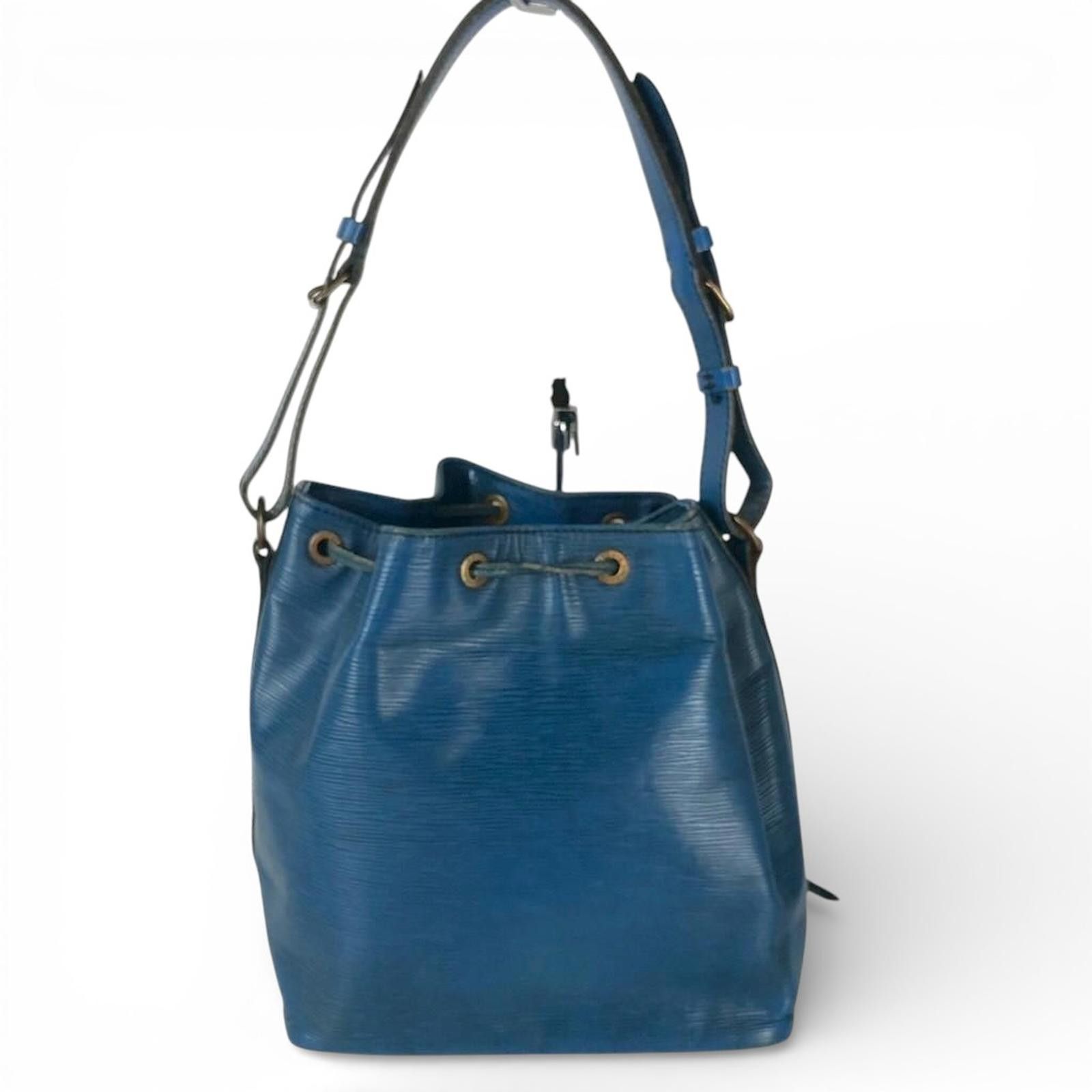 Louis Vuitton Louis Vuitton - Blue Epi Leather Bucket Bag Size ONE SIZE - 2 Thumbnail