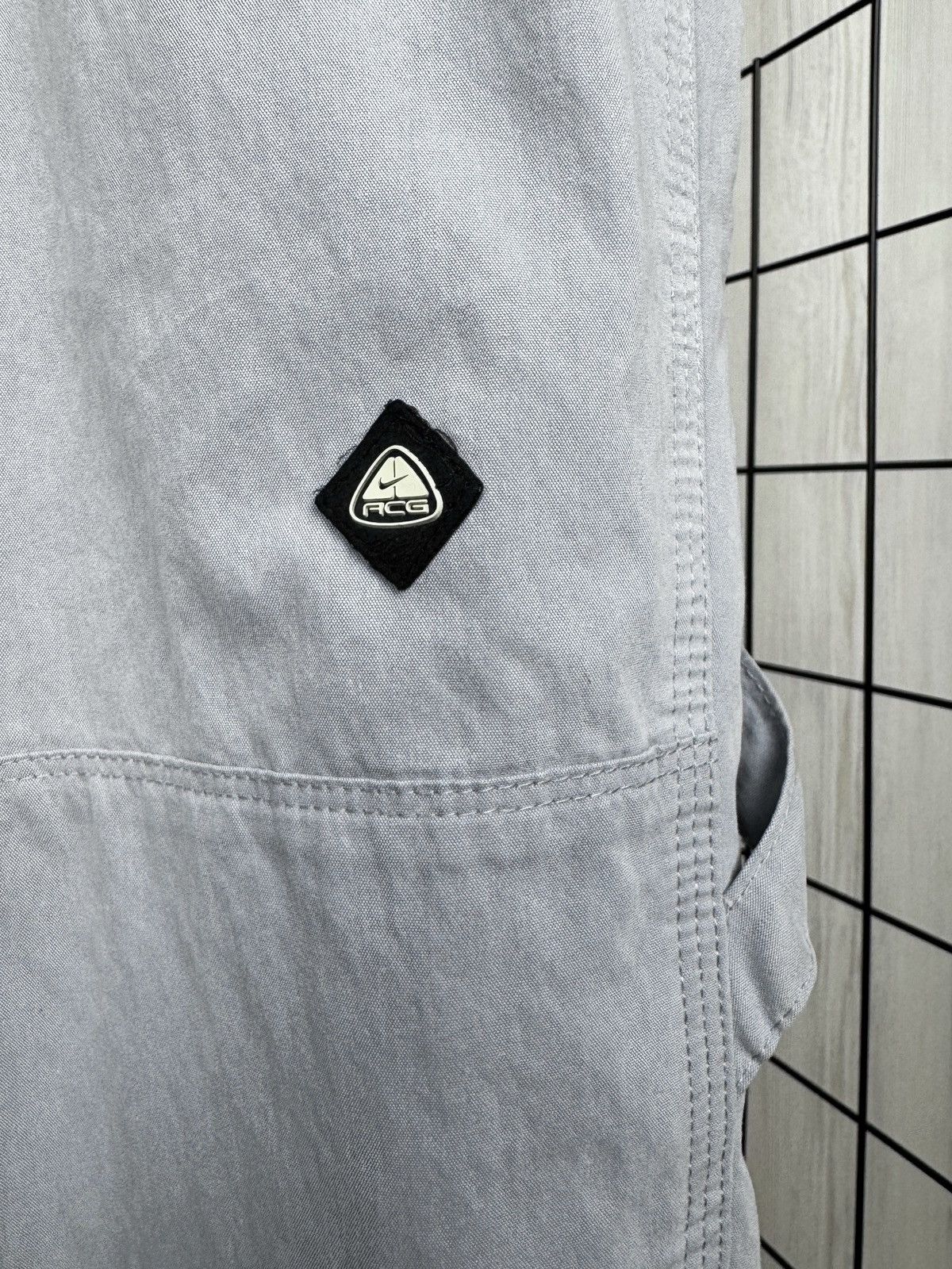 Nike ACG Nike ACG vintage y2k grey carpenter chino pants size 36 Size US 36 / EU 52 - 4 Thumbnail