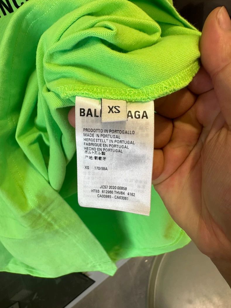 Balenciaga Balenciaga Green print Logo short-sleeve/XS size Size US XS / EU 42 / 0 - 4 Thumbnail