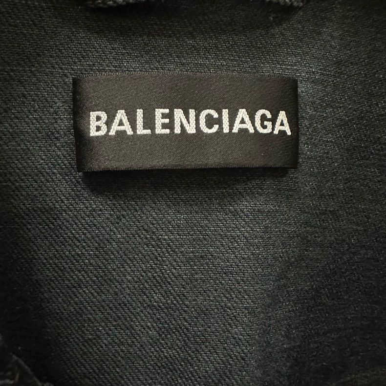 Balenciaga Balenciaga FW20 24/7 NEWS NEWS embroidered logo denim jacke Size US S / EU 44-46 / 1 - 6 Thumbnail