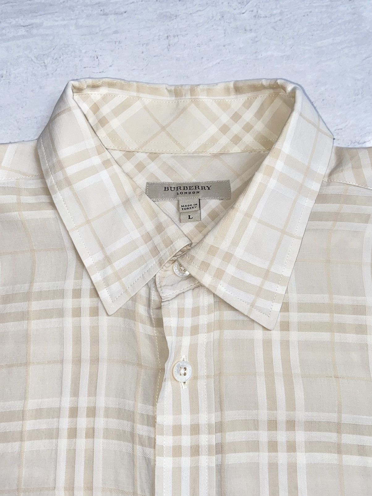 Burberry BURBERRY Cream Striped Shirt Size US L / EU 52-54 / 3 - 11 Thumbnail