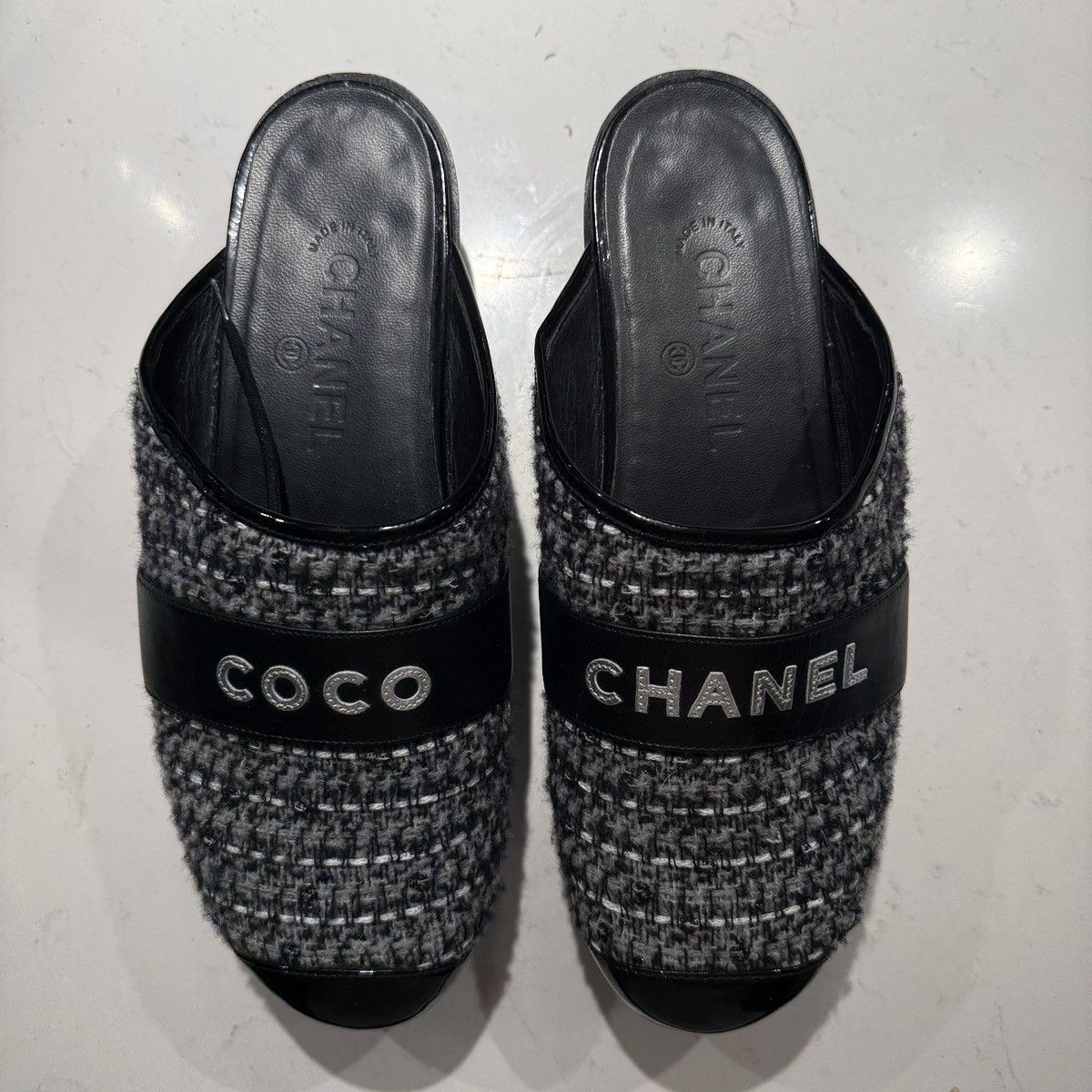 Chanel Chanel Tweed Mules 06A Size 41 Y2K Runway Collection (C3821) Size US 10 / IT 40 - 1 Thumbnail