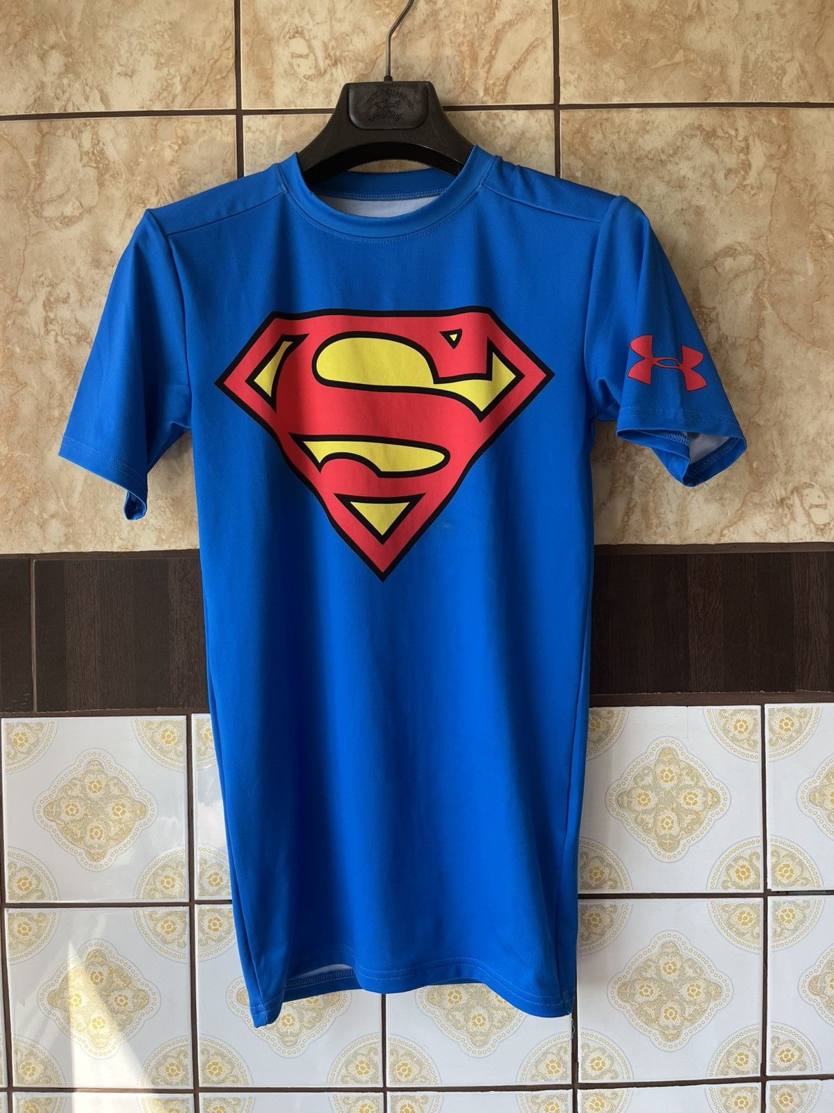DC Comics Under Armour Onyx Dc Comics Super Man rash guard Size US S / EU 44-46 / 1 - 1 Thumbnail