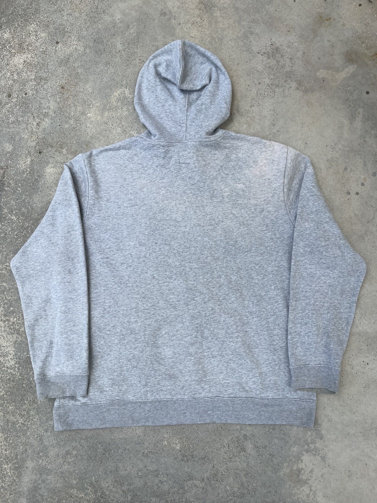 Gap × Vintage Vintage Faded Grey Gap Big Logo Hoodie Size US L / EU 52-54 / 3 - 3 Thumbnail
