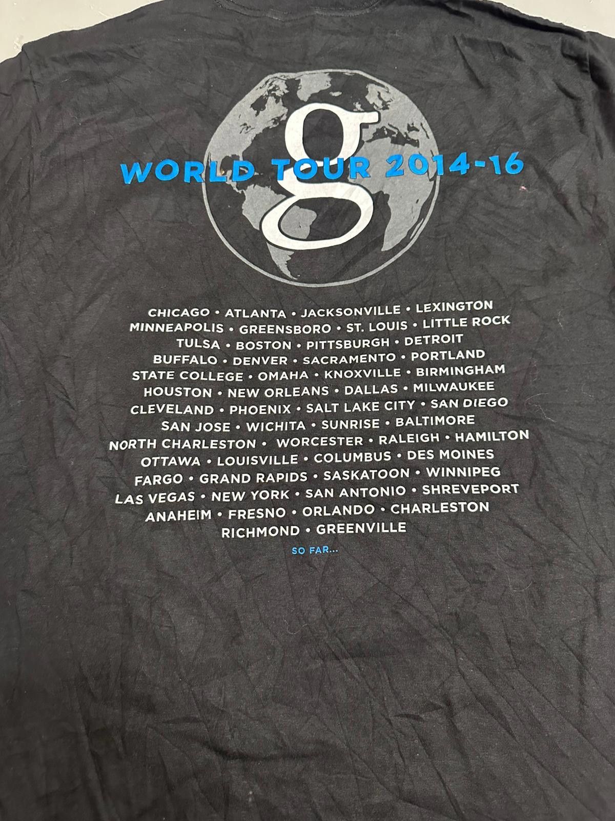 Hanes Garth Brooks World Tour 2014-2016 T-Shirt Size US M / EU 48-50 / 2 - 4 Thumbnail