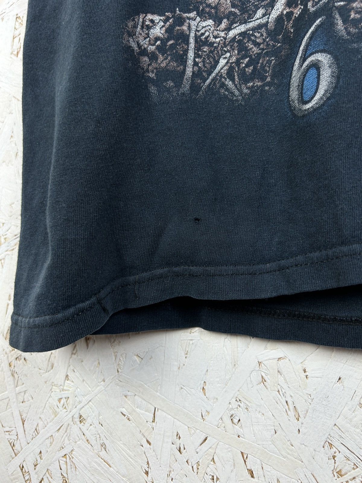 Band Tees Vintage Dimmu Borgir 666 Faded Distressed Metal T-Shirt M Size US M / EU 48-50 / 2 - 3 Thumbnail