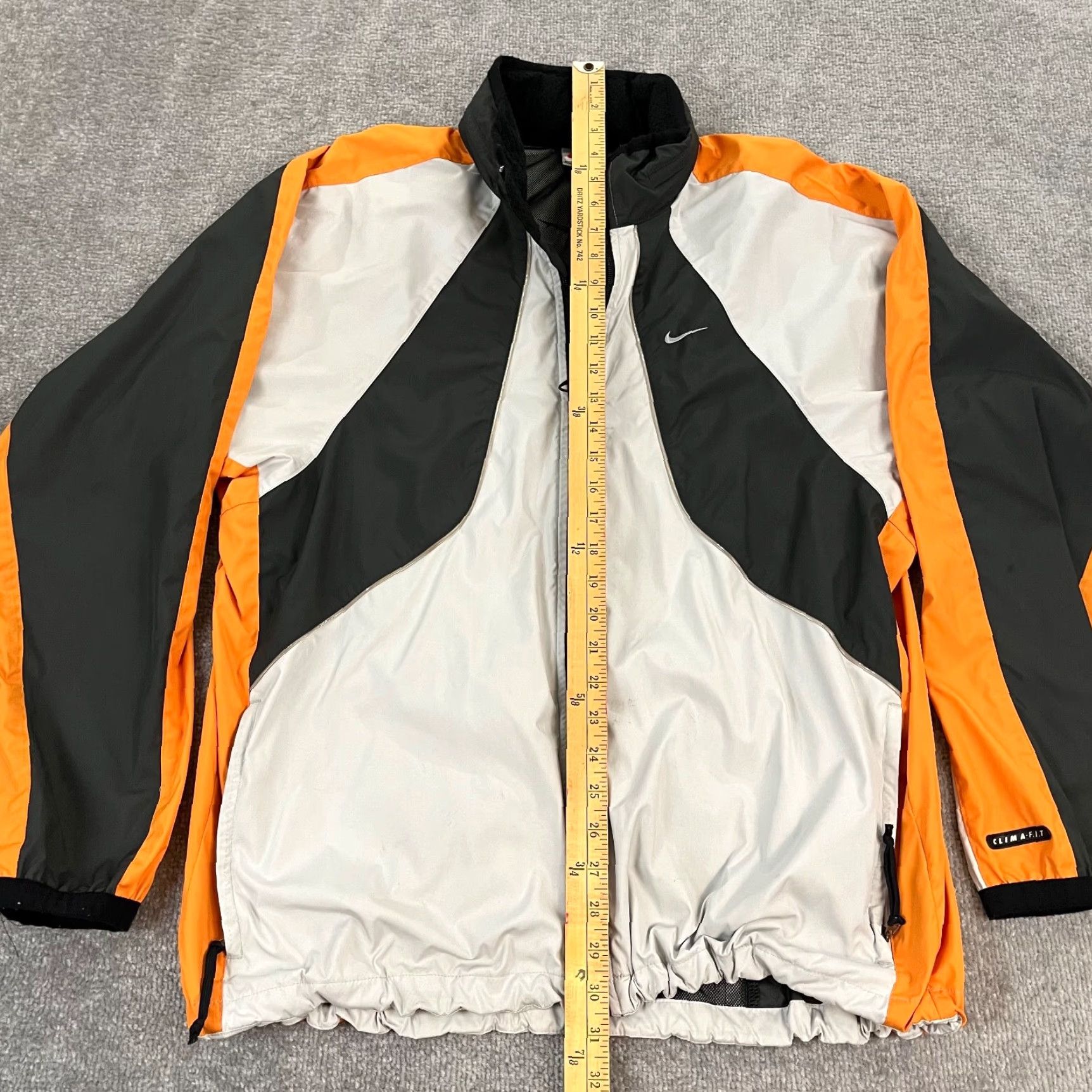 Nike NIKE Jacket Mens L Gray Black Full Zip Hooded Track Y2K Climafit Size US L / EU 52-54 / 3 - 6 Thumbnail