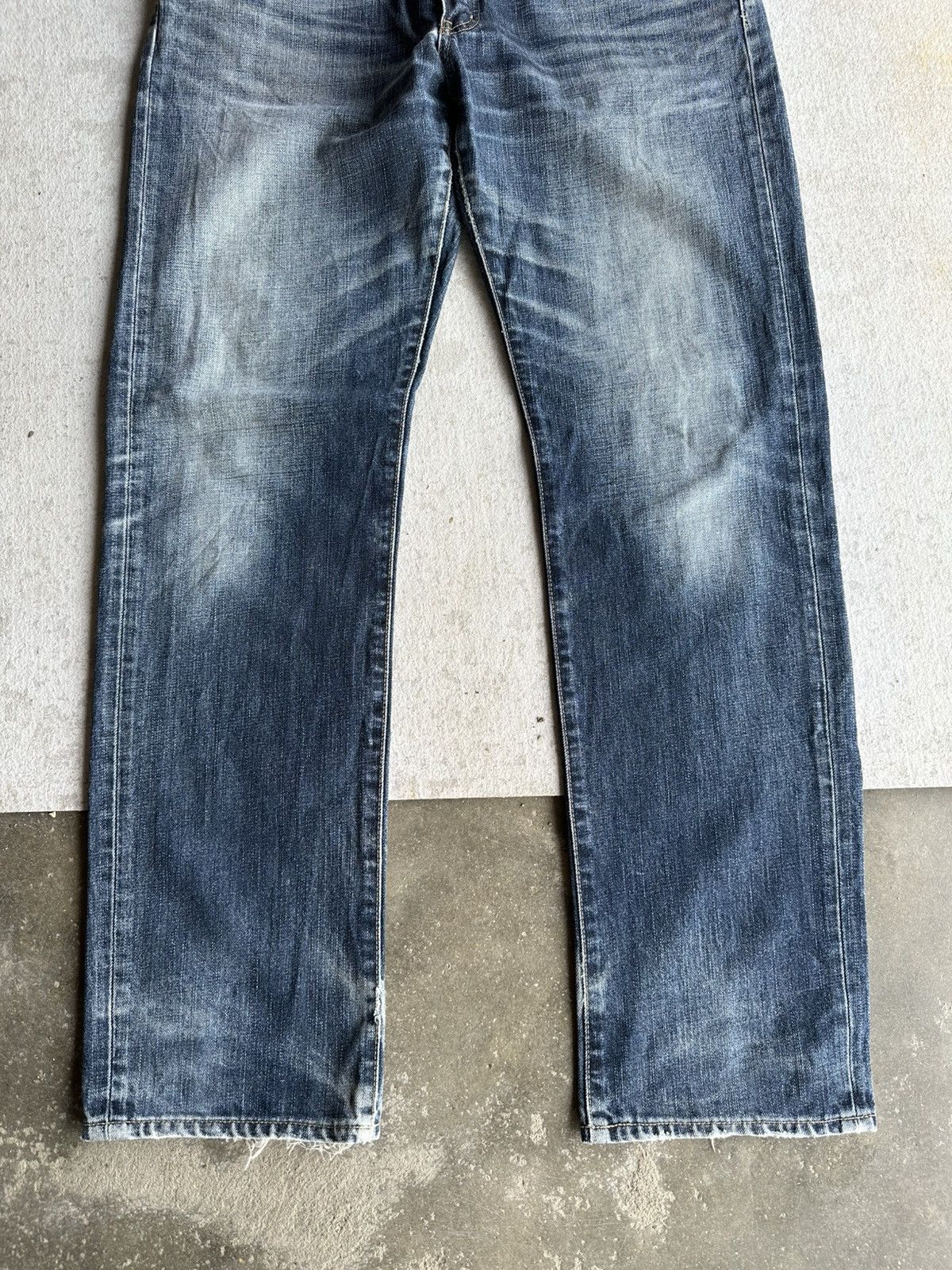 Fragment Design S-001 UNIQLO Japanese Brand Jeans Blue Washed Denim Pants Size US 36 / EU 52 - 6 Thumbnail