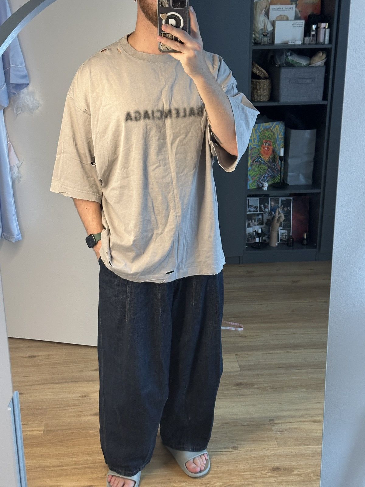 Balenciaga Balenciaga blurred tshirt distressed Size US L / EU 52-54 / 3 - 5 Thumbnail