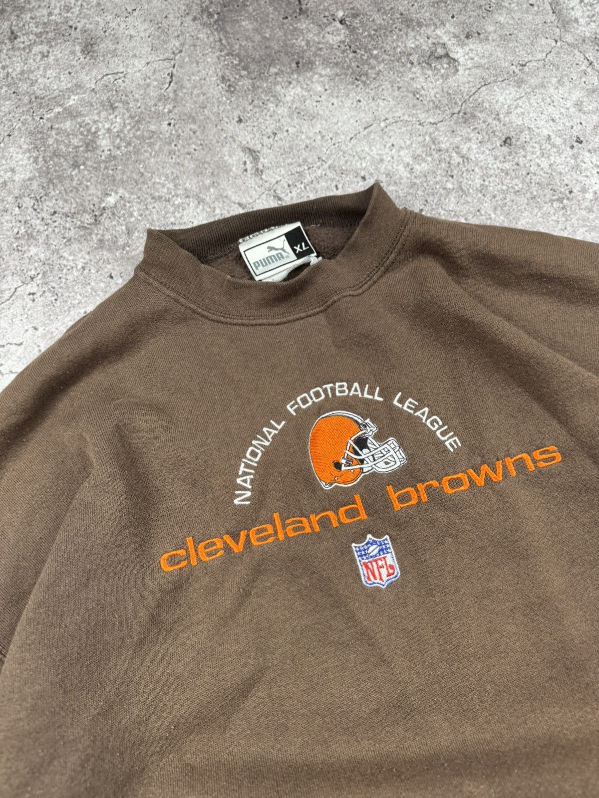 NFL Vintage Puma Cleveland browns boxy baggy sweatshirt NFL Size US XL / EU 56 / 4 - 3 Thumbnail