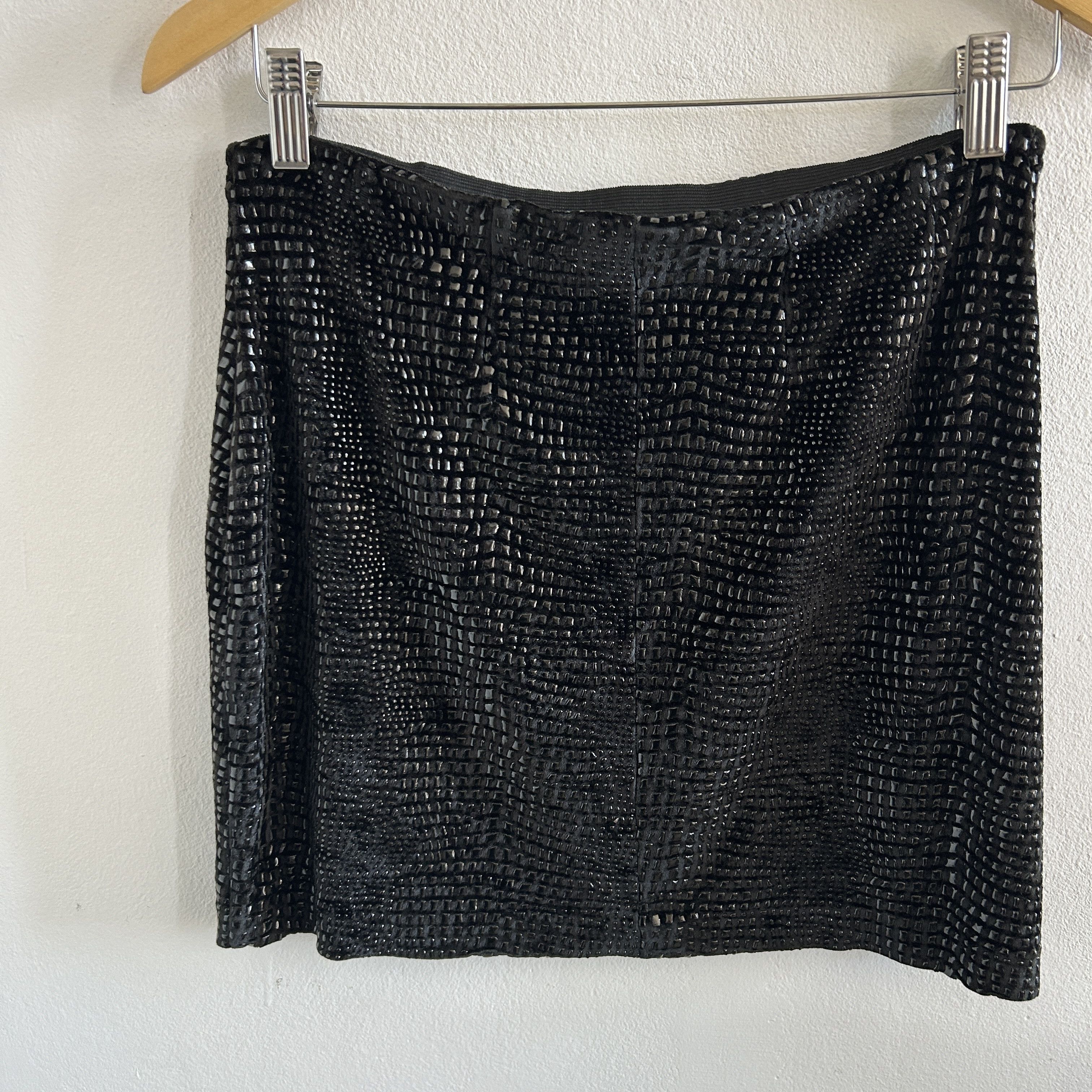 Vintage Vintage Black Crocodile Mini Skirt Size 28" / US 6 / IT 42 - 10 Thumbnail