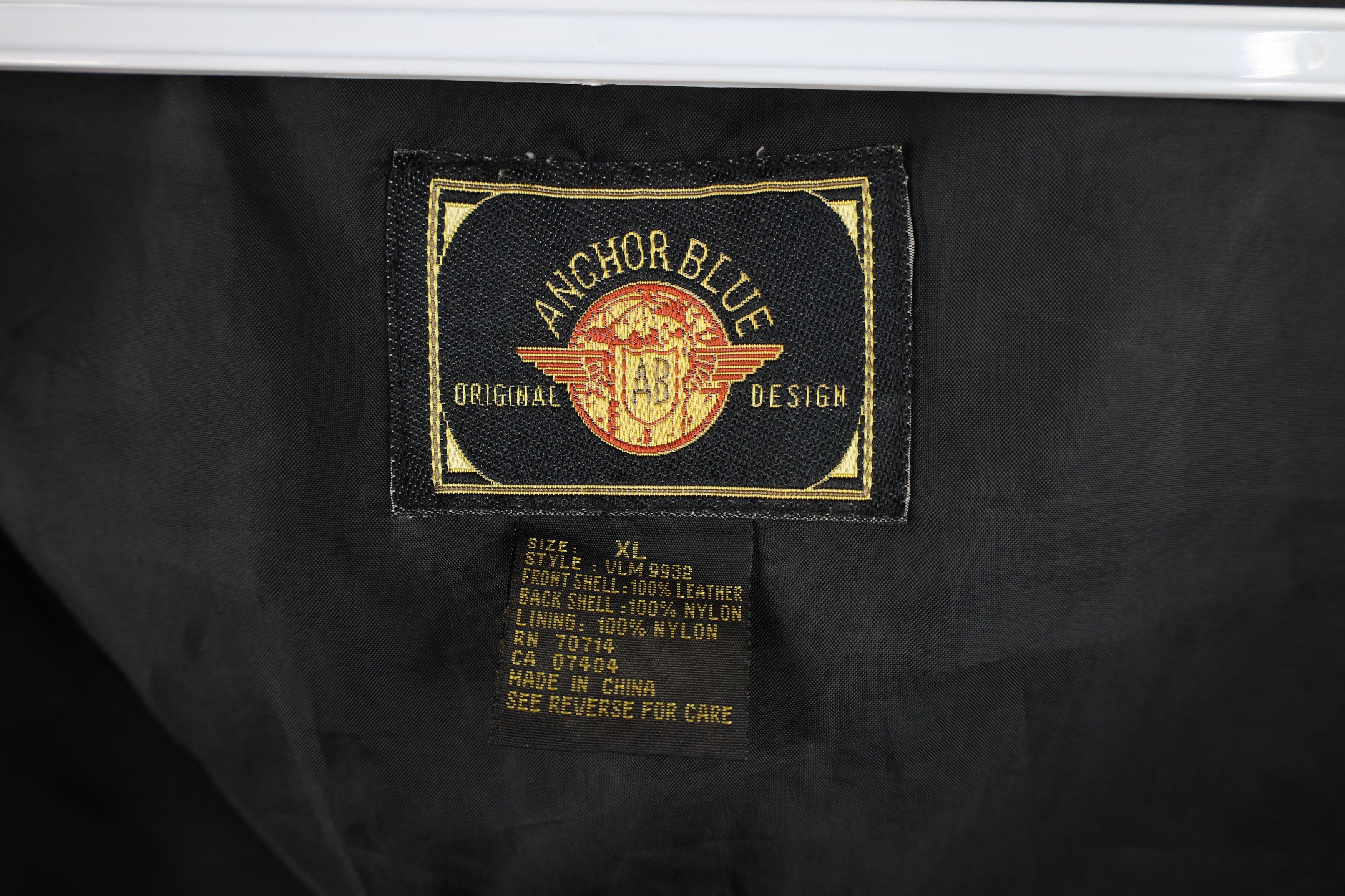 Vintage Vintage 90s Streetwear Suede Leather Vest Jacket Black Size US XL / EU 56 / 4 - 11 Thumbnail