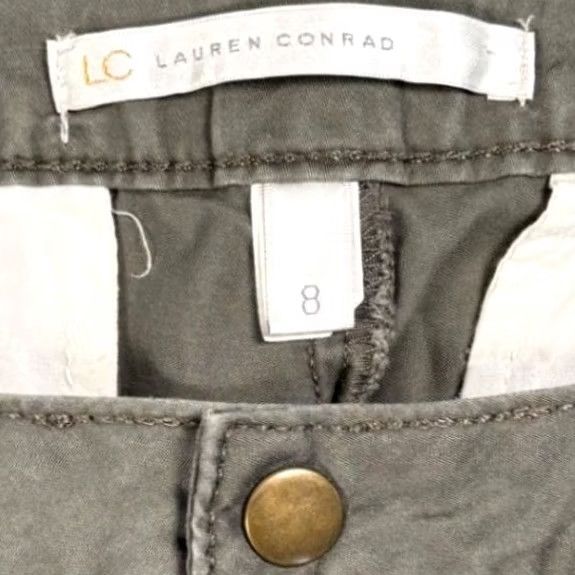 Vintage LC Lauren Conrad Olive Green Utility Pants Women Regular 8 Cotton Twill Cargo Straight Pockets Cuffed Snap Tab Fall Safari Military Size 30" / US 8 / IT 44 - 3 Thumbnail