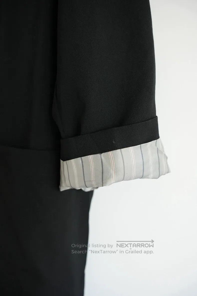 Yohji Yamamoto Yohji Yamamoto size 3 24-inch striped sleeve off-the-should Size 38R - 4 Thumbnail