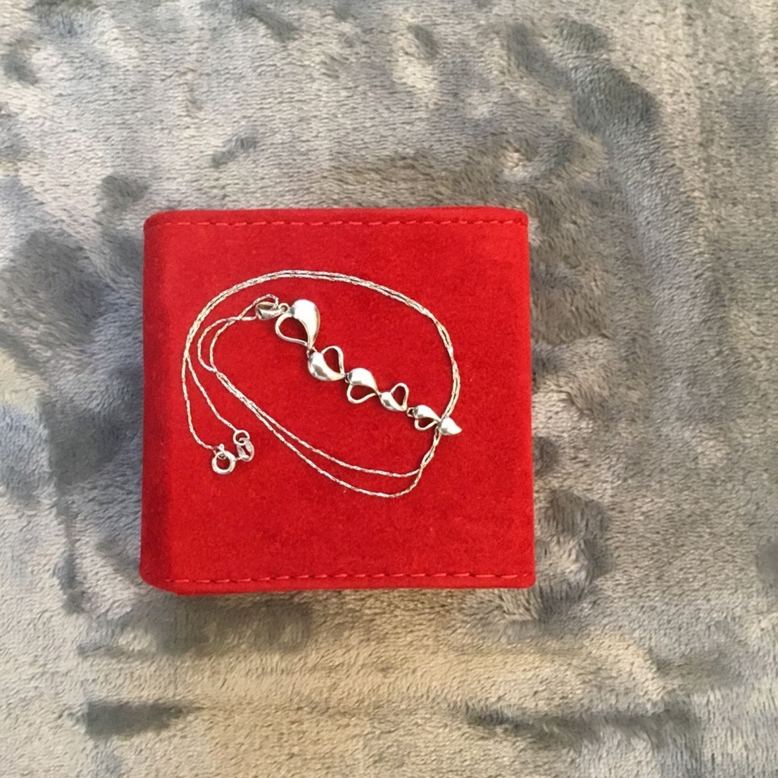 Other Sterling Silver Multi-Heart Necklace Size ONE SIZE - 3 Thumbnail