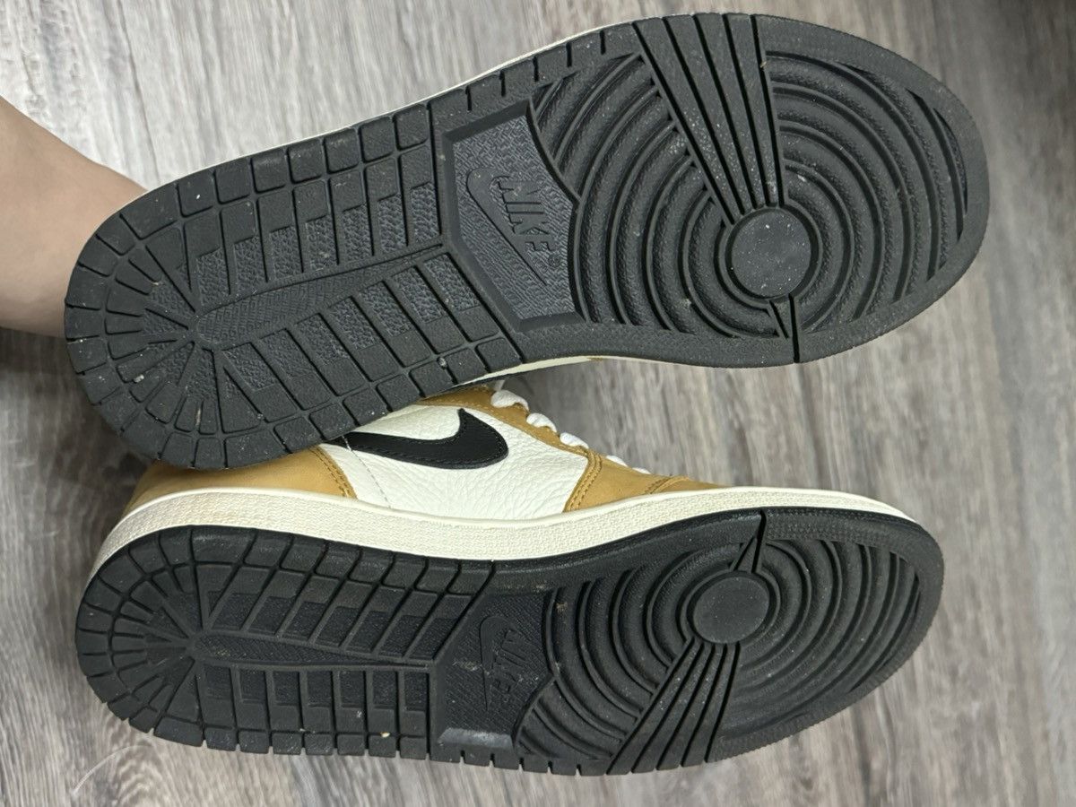 Jordan Brand Air jordan 1 retro high Rookie of the year Size US 8.5 / EU 41-42 - 12 Thumbnail