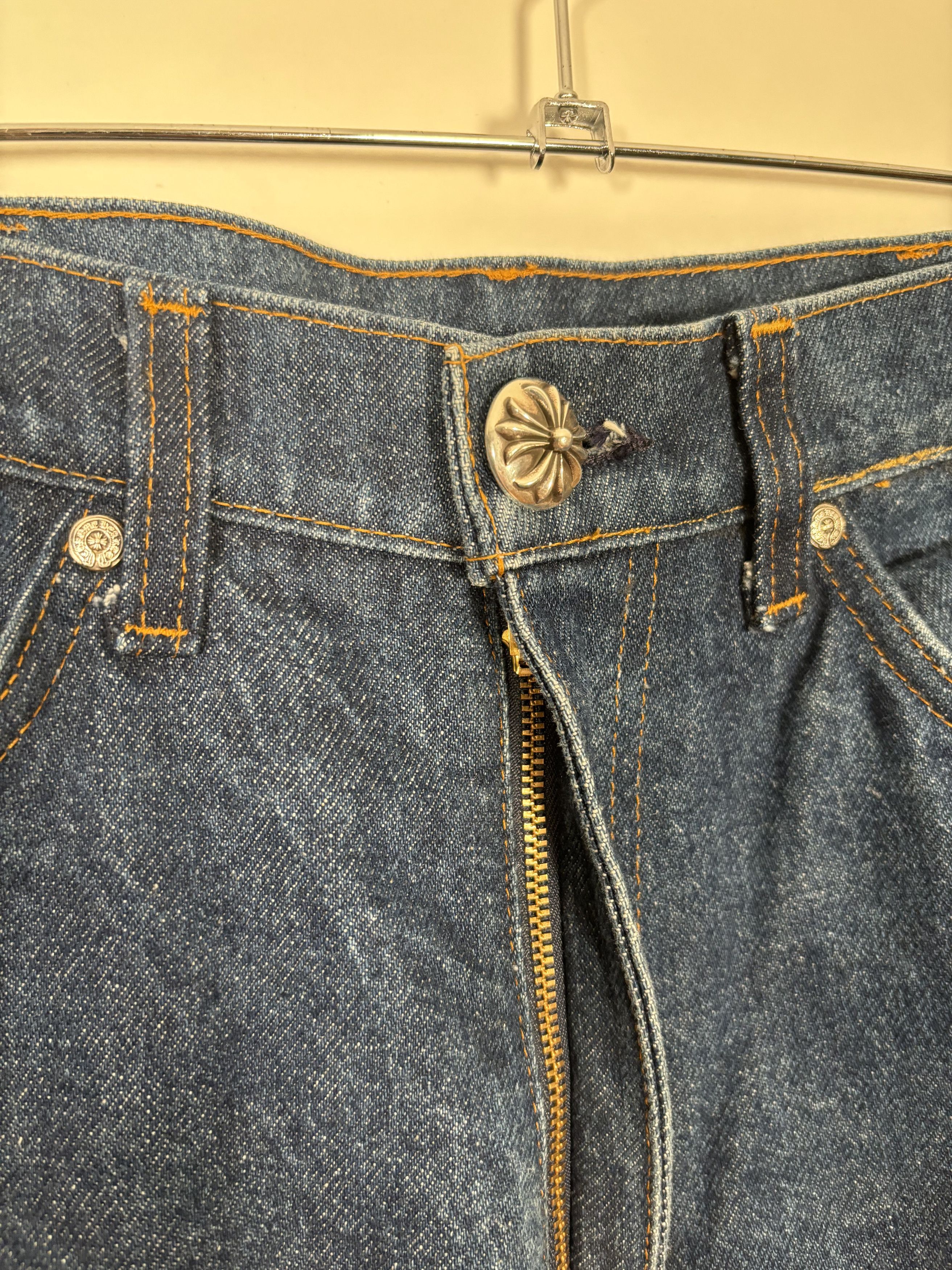 Chrome Hearts 🚭 CLASSIC GRAIL 🚭 CHROME HEARTS VINTAGE PATCHED LEVI’S Size US 33 - 4 Thumbnail