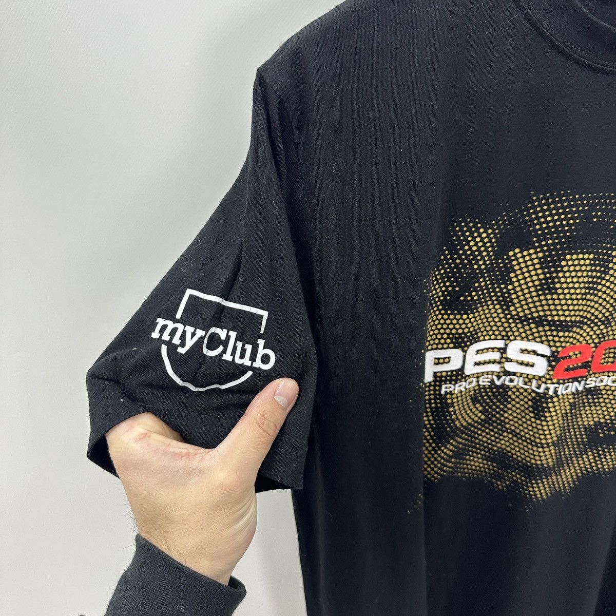 The Game Vintage 00s Pro Evolution Soccer Pes 2019 Konami tee promo Size US M / EU 48-50 / 2 - 9 Thumbnail