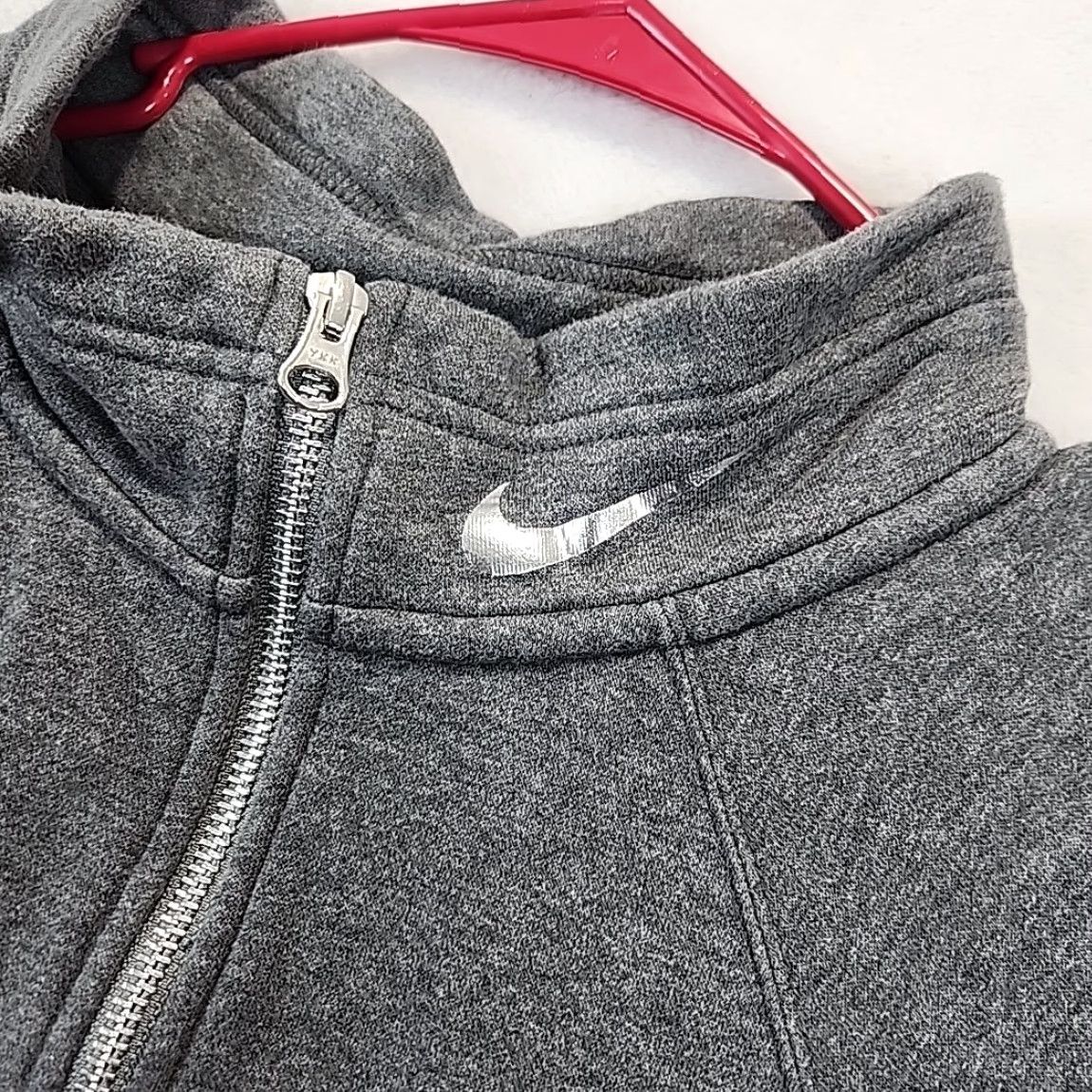 Nike VINTAGE NIKE Funnel-Neck 1/2 Zip Sweater Womens S Gray Silver Crop Athleisure Sweatshirt Size S / US 4 / IT 40 - 4 Thumbnail