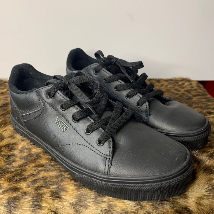 Vans size hotsell 5.5 youth