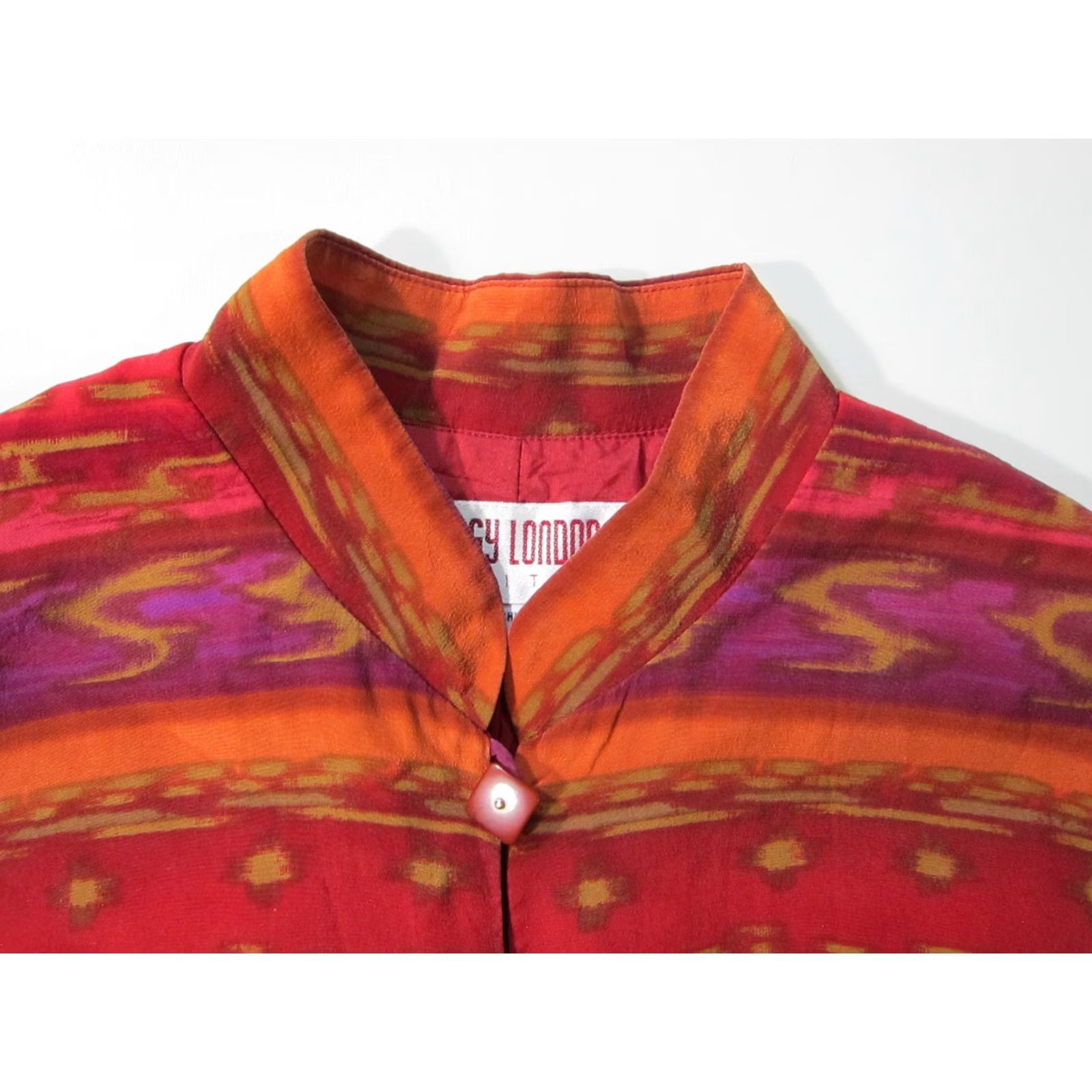 MAGGY LONDON Maggy London Petites Silk Red Purple High Neck Sleeveless Button Down Blouse 6 Size M / US 6-8 / IT 42-44 - 4 Thumbnail