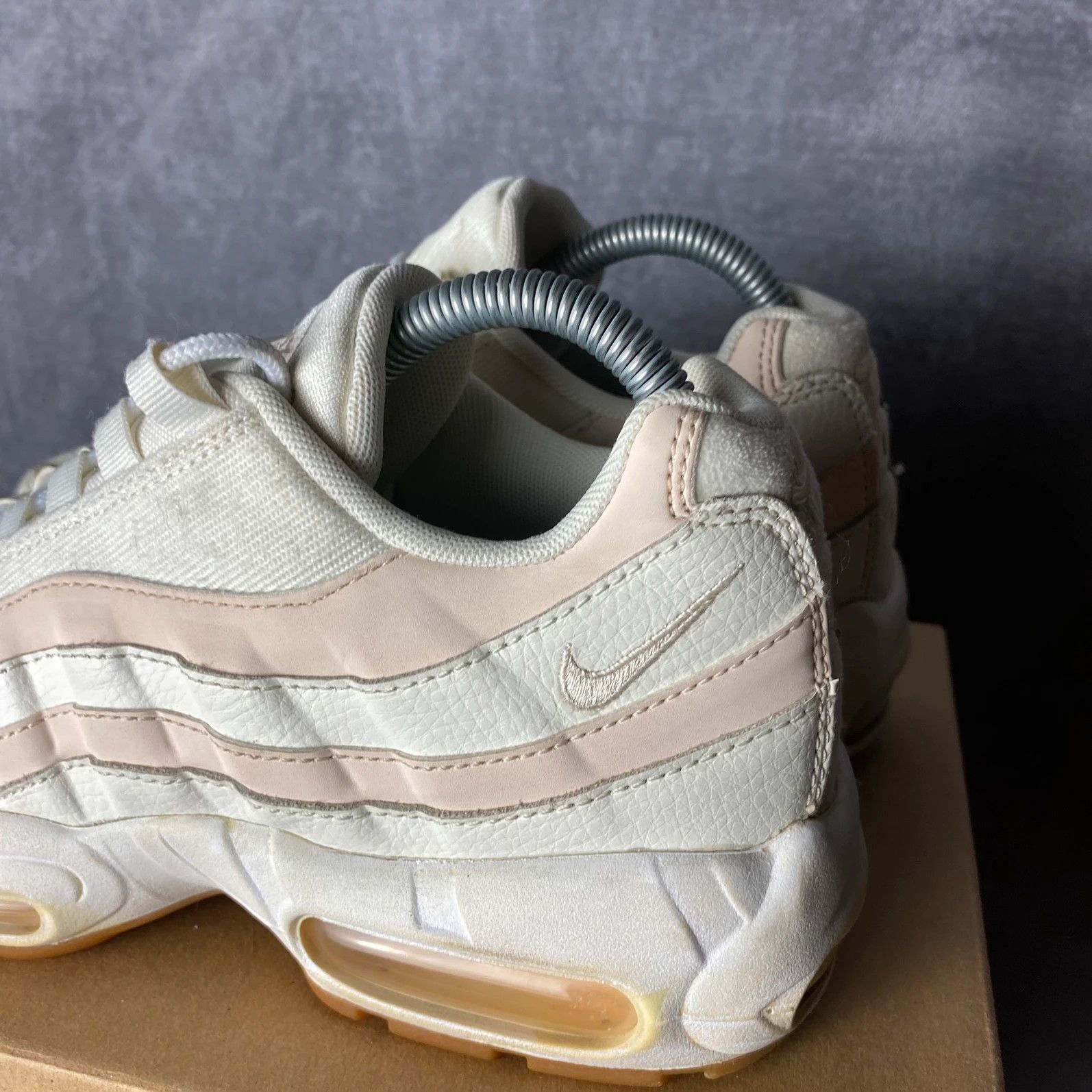 Nike Nike Air Max 95 white powder pink sneakers Size US 10 / IT 40 - 3 Thumbnail