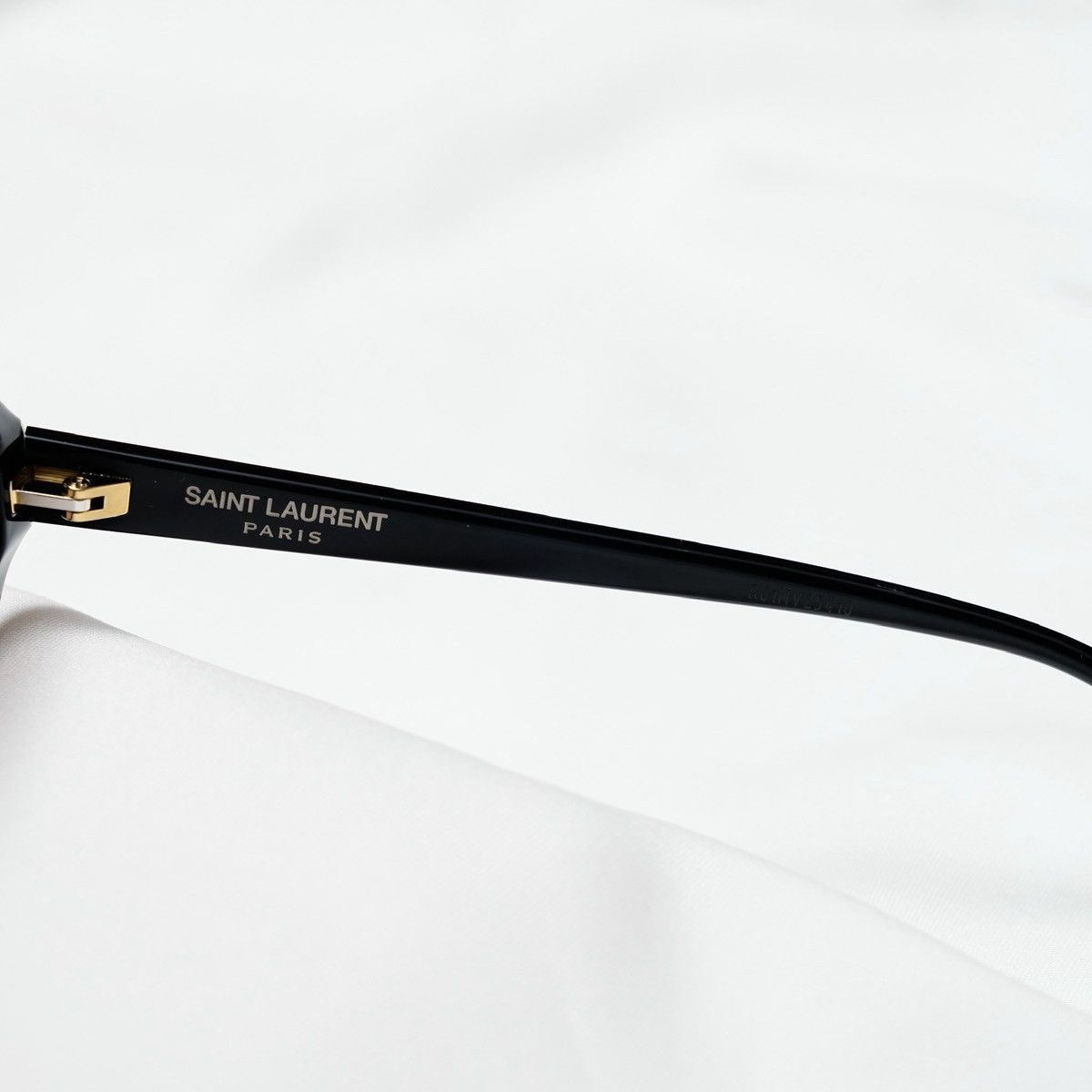 Saint Laurent Paris SAINT LAURENT SL 872 ERIN 002 SUNGLASSES Size ONE SIZE - 4 Thumbnail