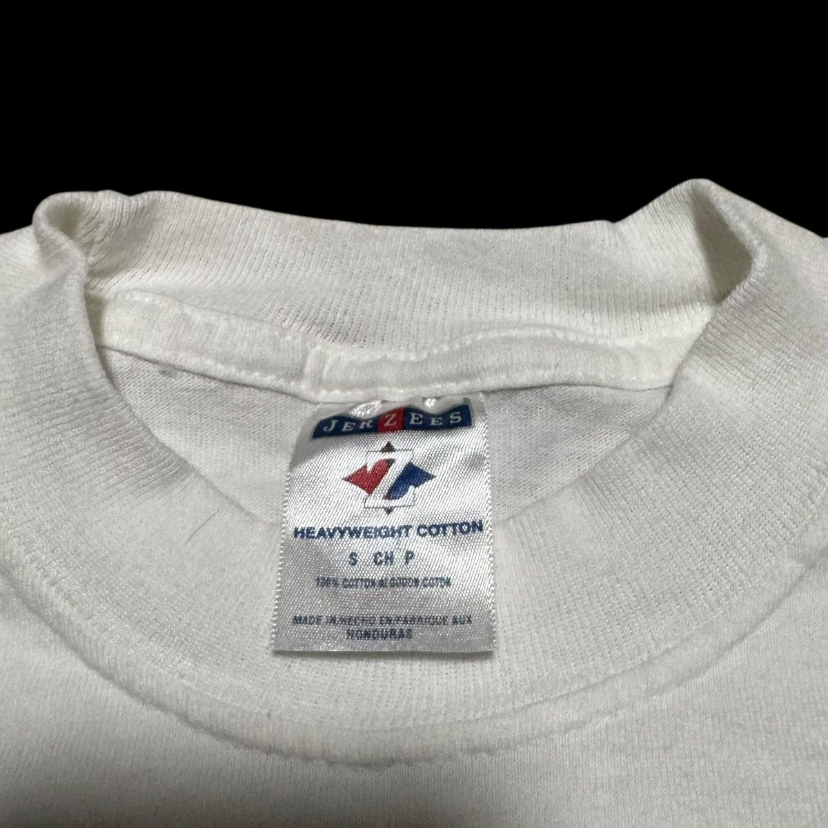 Jerzees Vintage Jesus is Love Floral White Religion Shirt Women's S Size US S / EU 44-46 / 1 - 4 Thumbnail