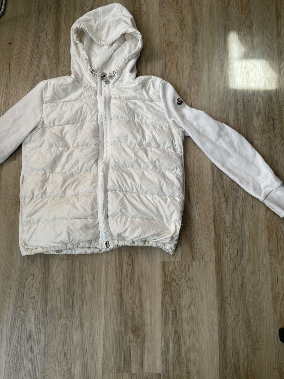 Moncler White monclear hooded vest Size US M / EU 48-50 / 2 - 1 Thumbnail