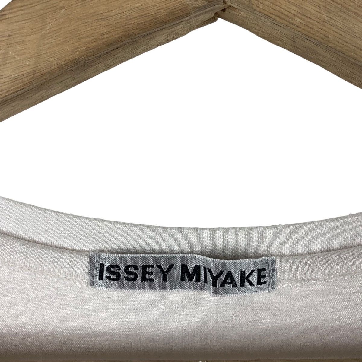 Issey Miyake × Japanese Brand ISSEY MIYAKE art parrot printed women tee Size XS / US 0-2 / IT 36-38 - 3 Thumbnail