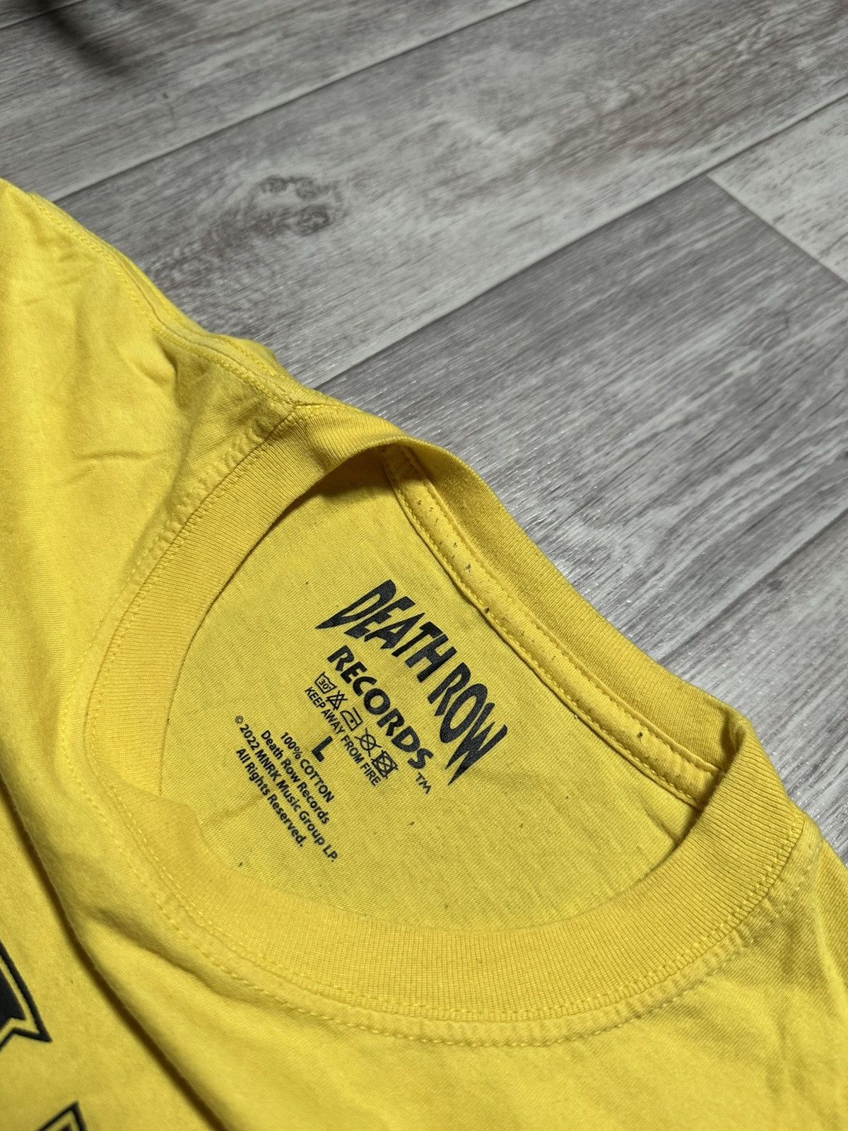 Death Row Records × Rap Tees Death Row Records Rap Label Big Logo Yellow T-shirt Size US L / EU 52-54 / 3 - 3 Thumbnail