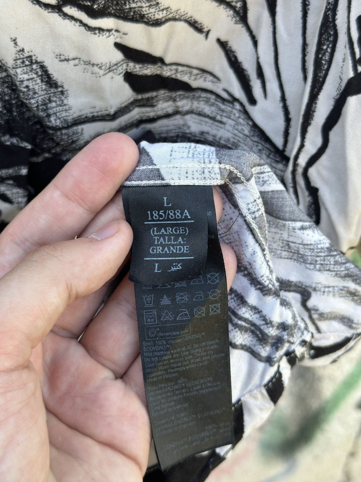 Allsaints × Japanese Brand All Saints Shirt White Oriental Bird Pattern Hawaiian Lanai Size US L / EU 52-54 / 3 - 4 Thumbnail