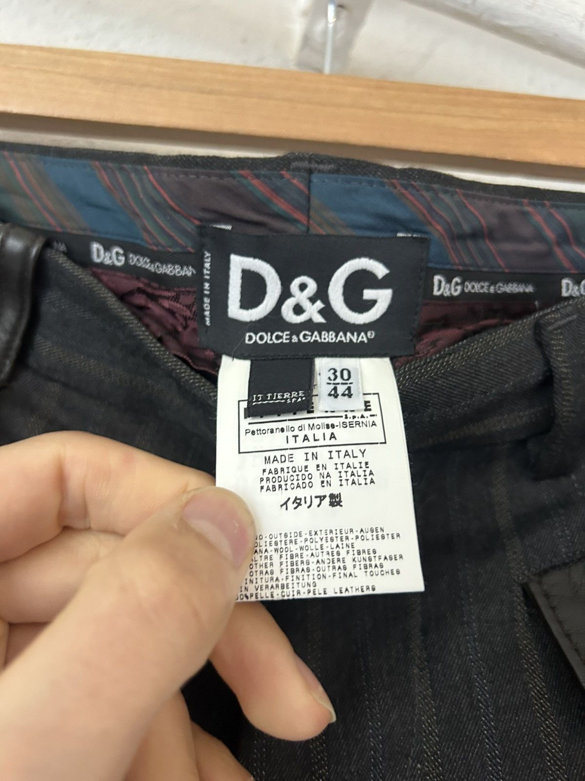 Dolce & Gabbana Dolce & Gabbana Striped Trousers with Leather Details Size US 28 / EU 44 - 10 Thumbnail