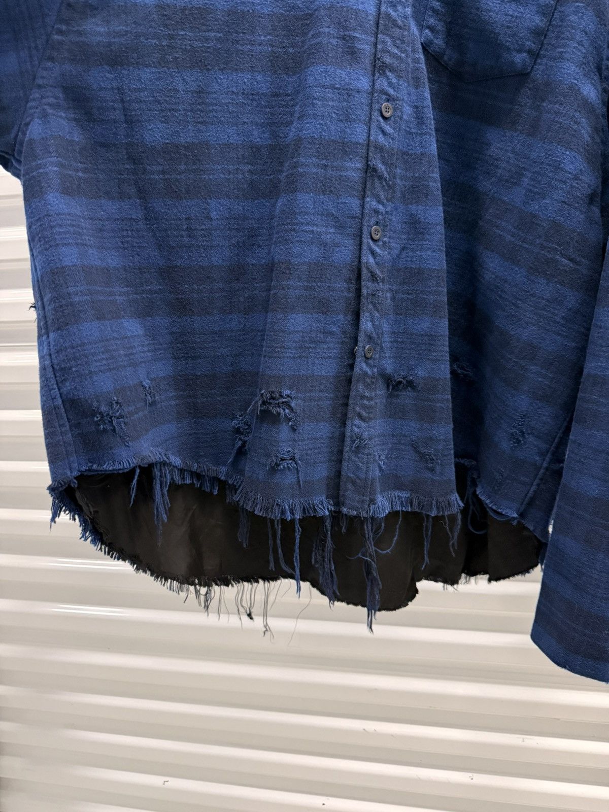 Balenciaga New Balenciaga Distressed Flannel Jacket Size US XL / EU 56 / 4 - 4 Thumbnail
