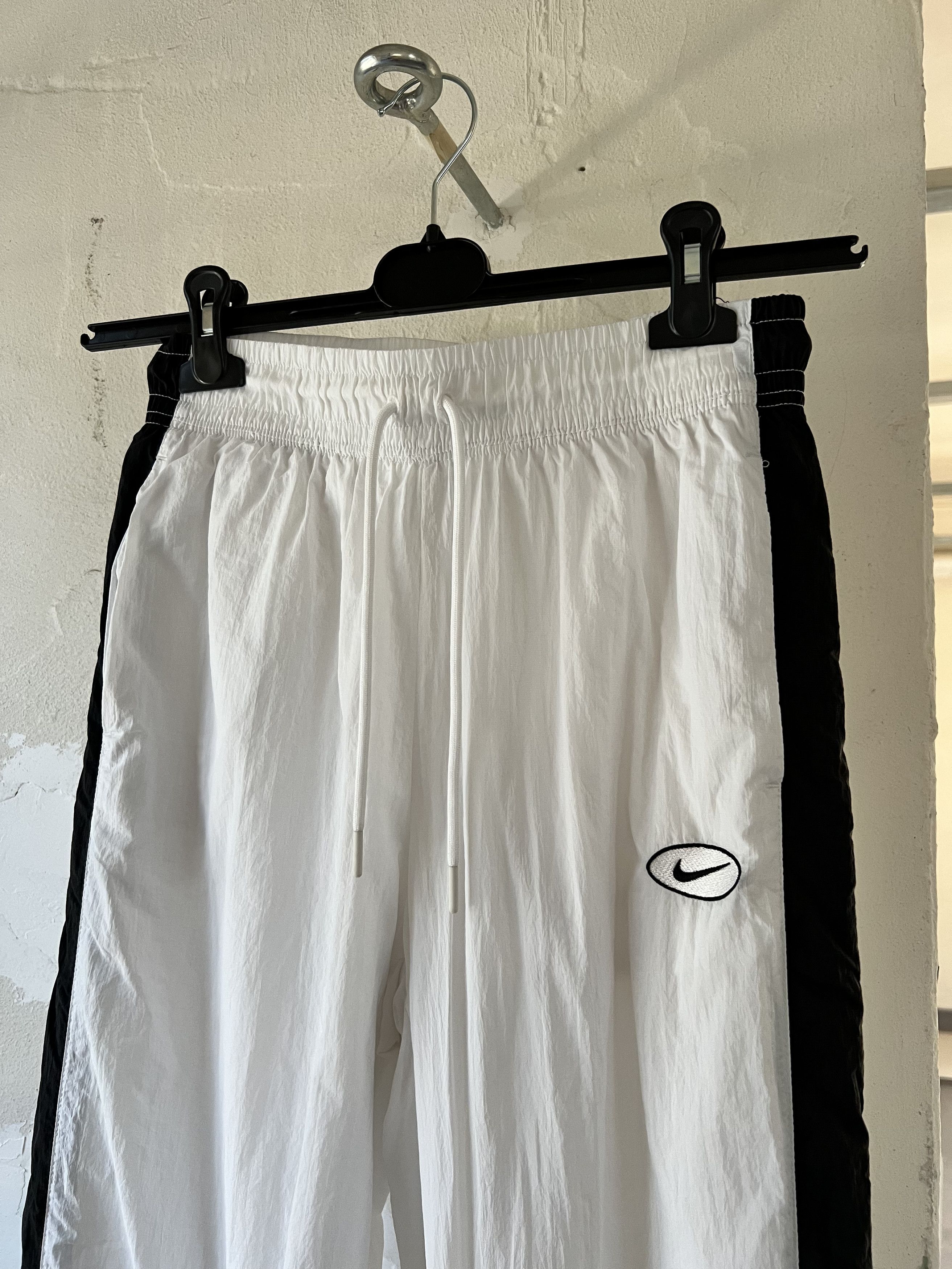 Nike Nike Striped Nylon y2k Sport Pants Size US 30 / EU 46 - 2 Thumbnail