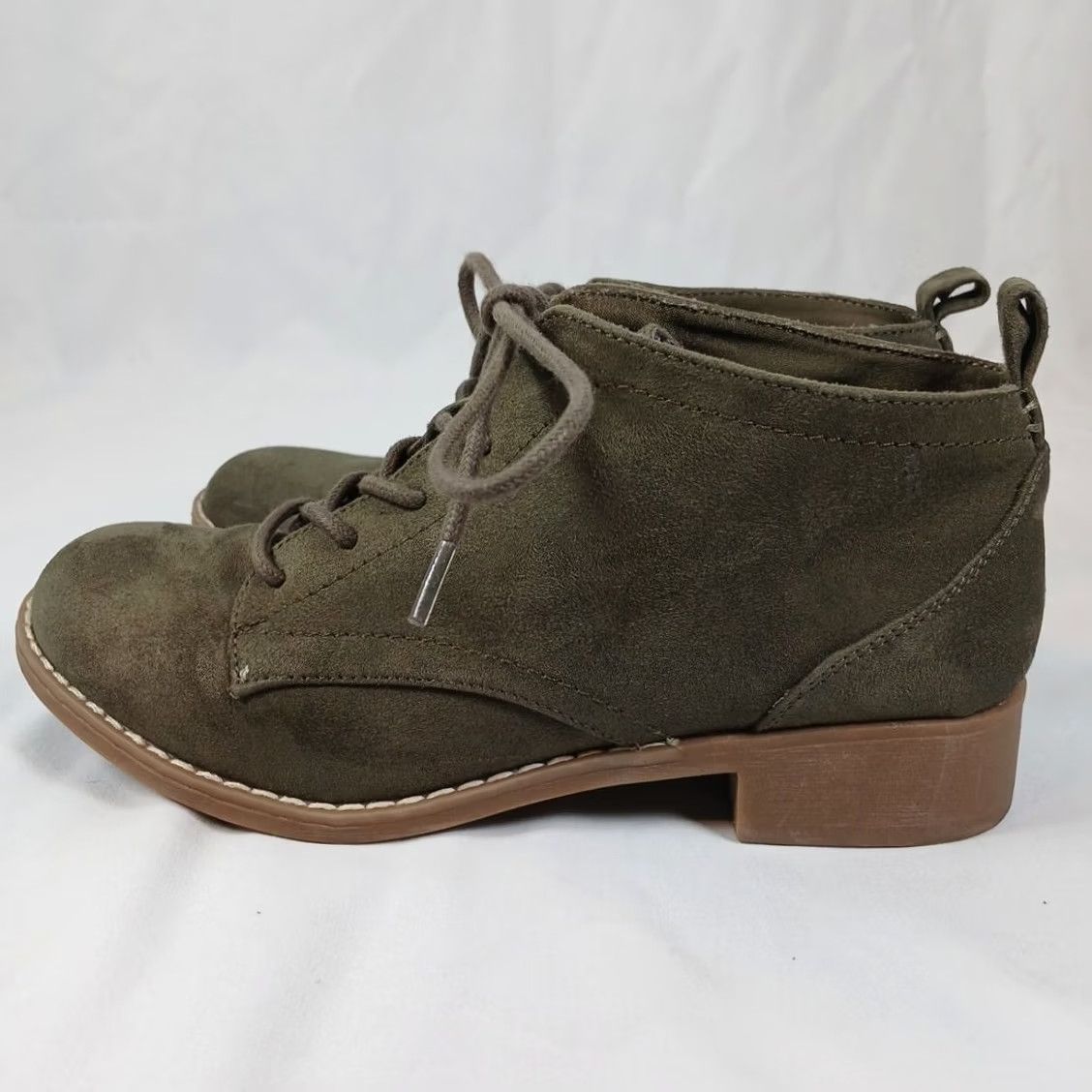 Olive Makalu California Women’s 6 Suede Lace-Up Ankle Boots Olive Casual Heel Wedge Pump Shoes Women Size US 6 / IT 36 - 2 Thumbnail